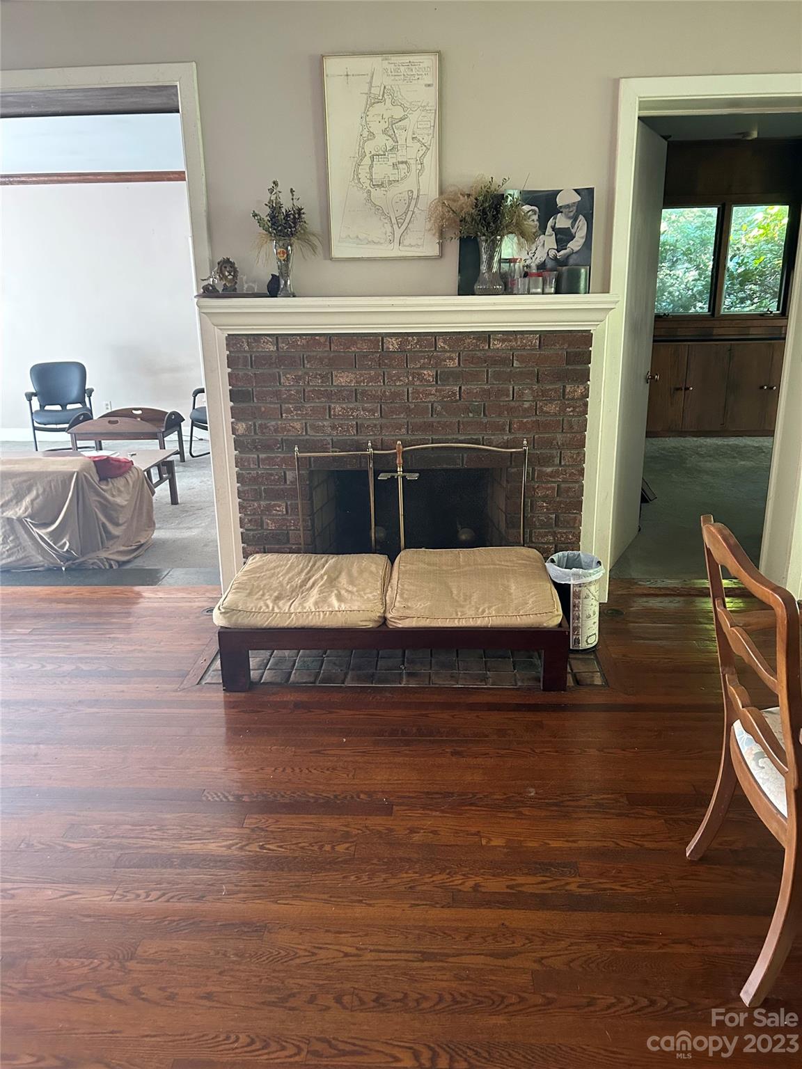 313 Vanderbilt Road