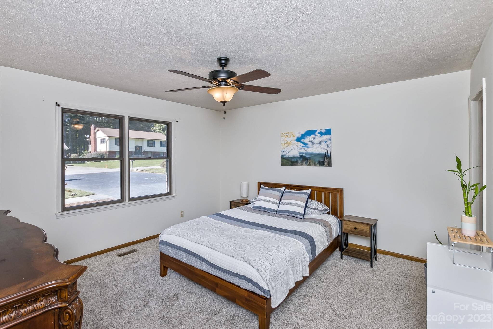65 S Greenwood Forest Drive