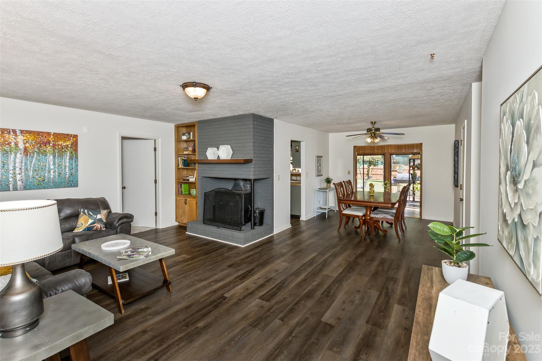 65 S Greenwood Forest Drive