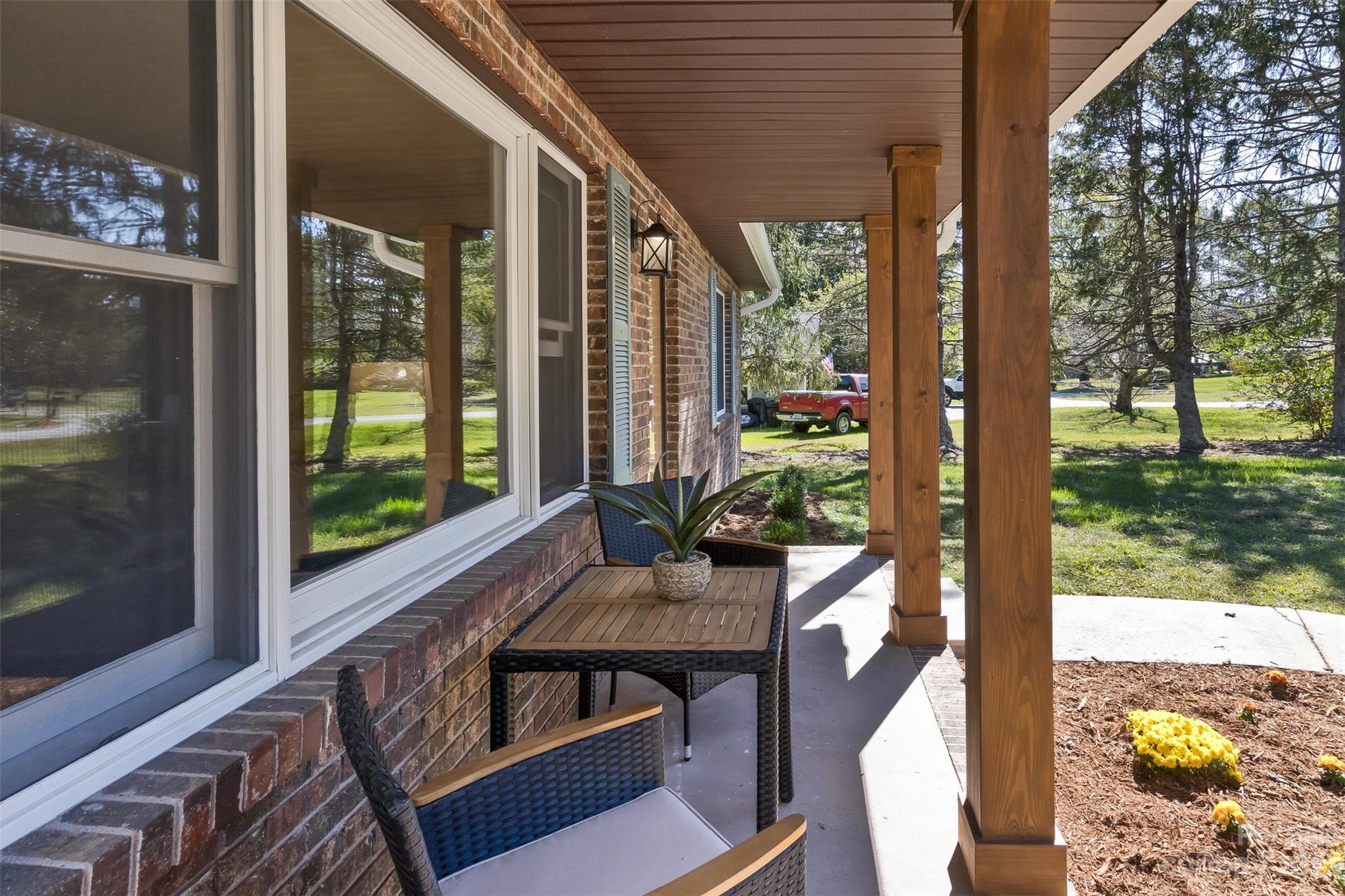 65 S Greenwood Forest Drive