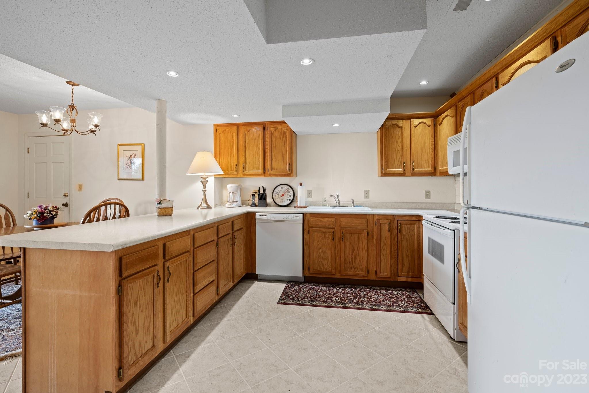 322 Goldenleaf Road Unit: 76&77