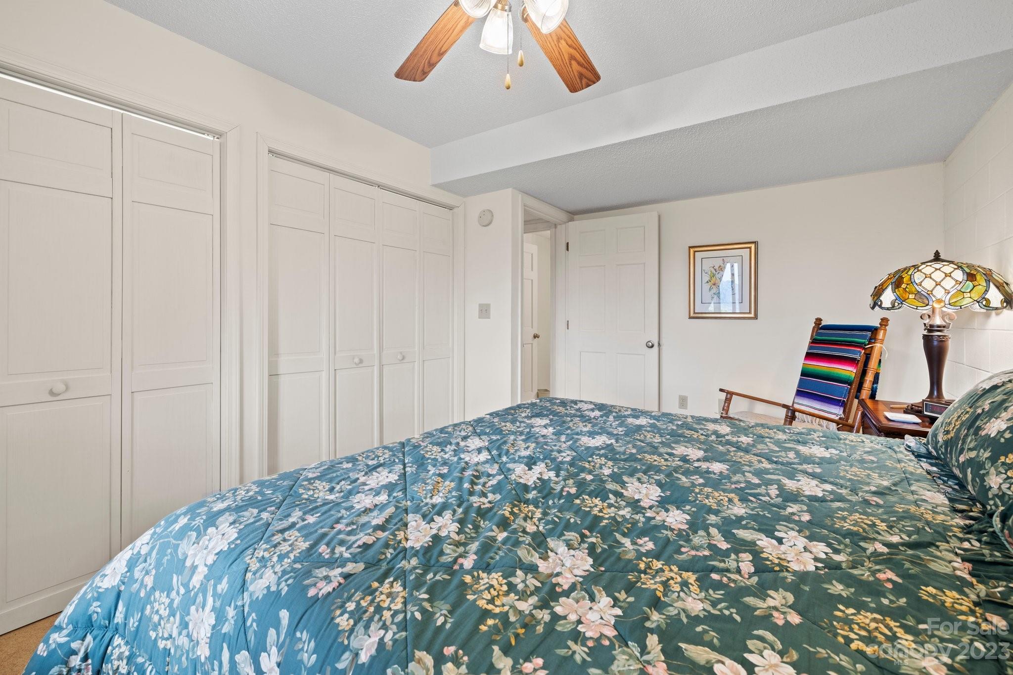 322 Goldenleaf Road Unit: 76&77