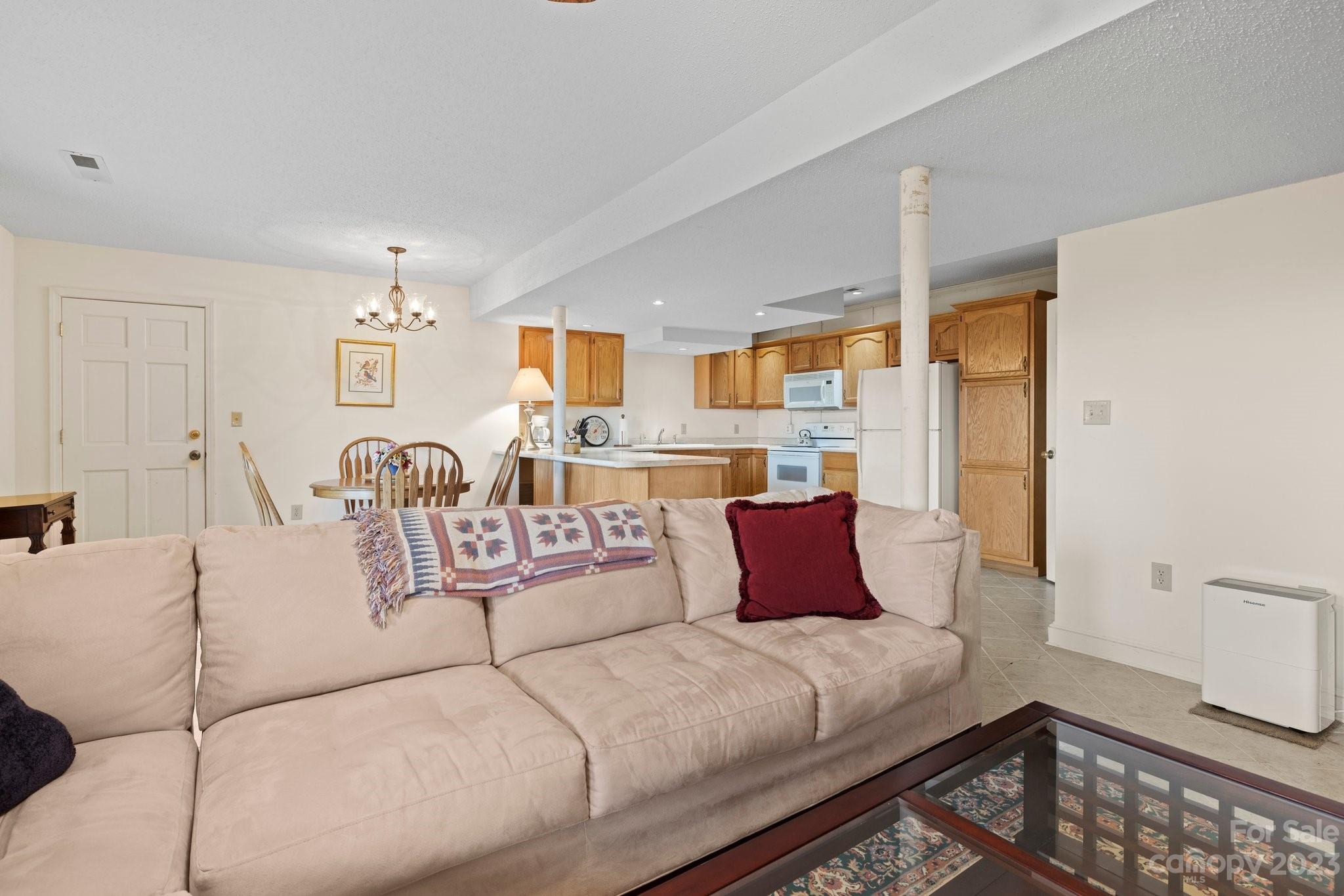 322 Goldenleaf Road Unit: 76&77