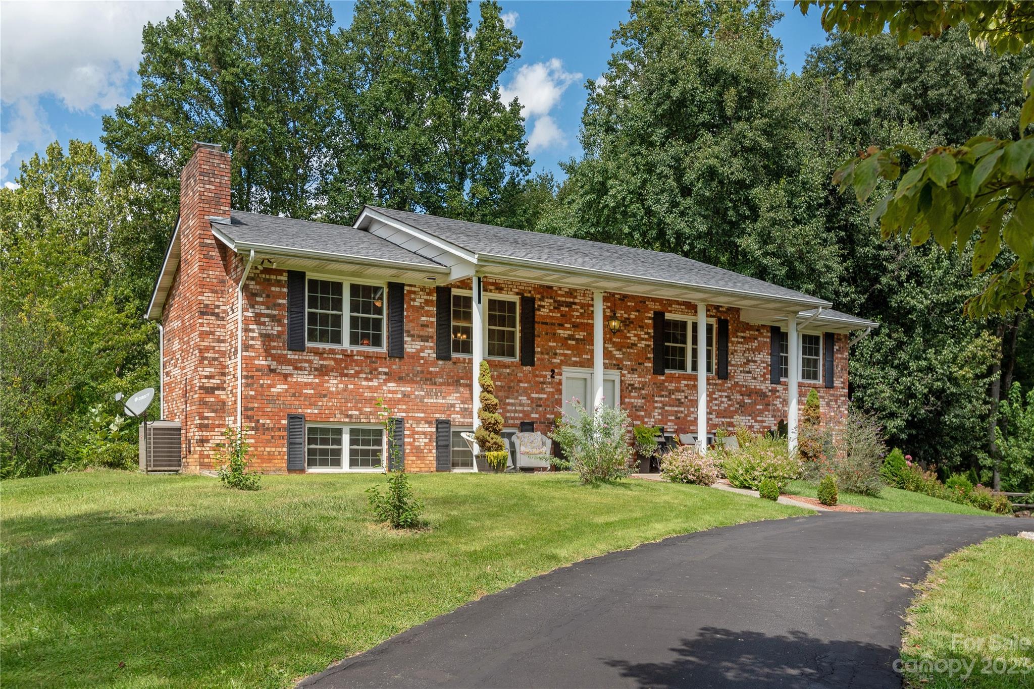 2 Panther Ridge Road