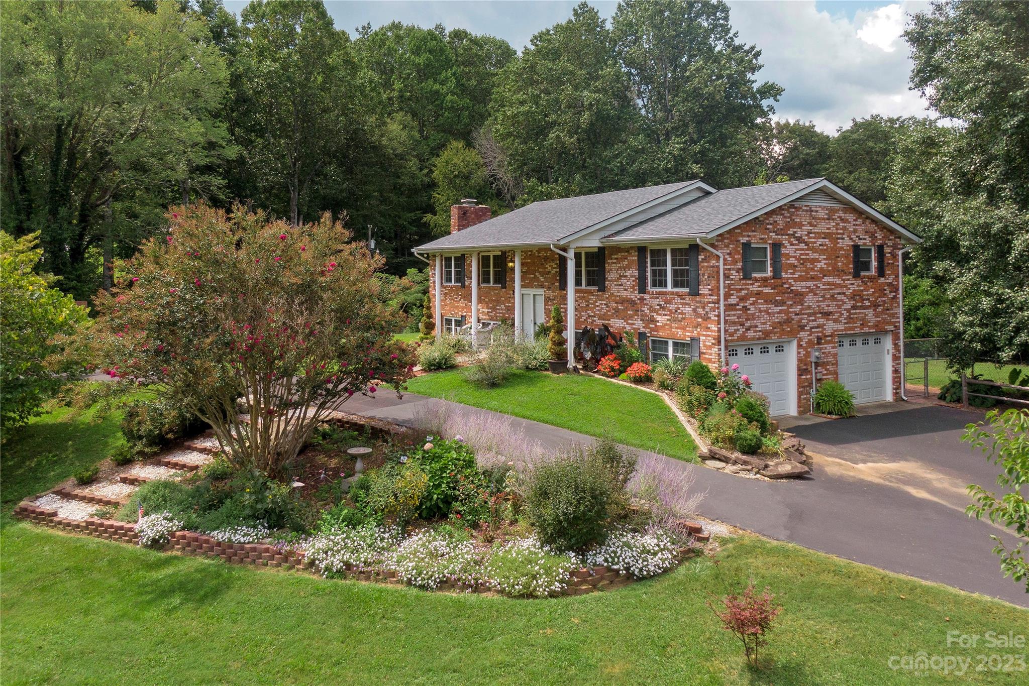 2 Panther Ridge Road