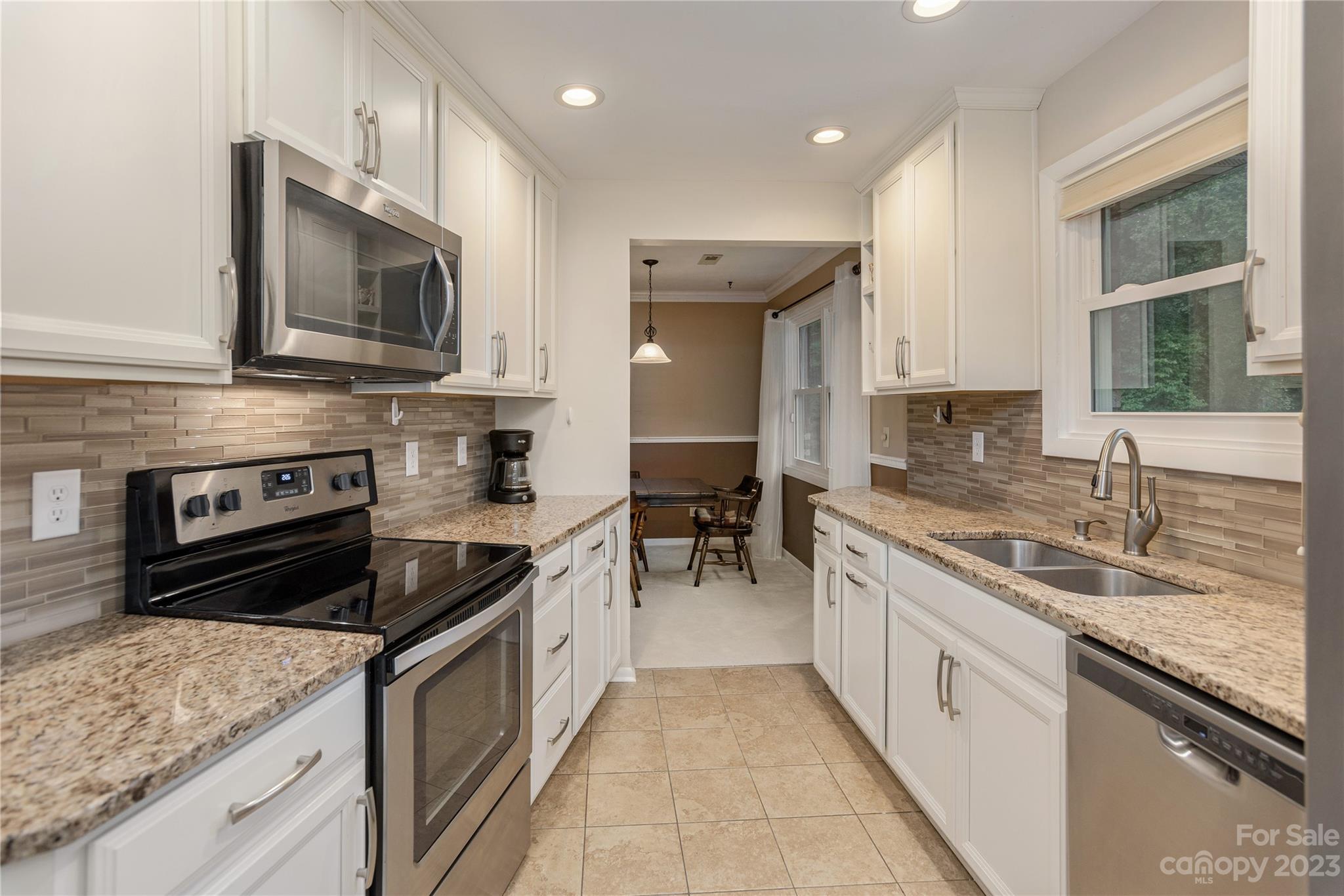 2 Panther Ridge Road