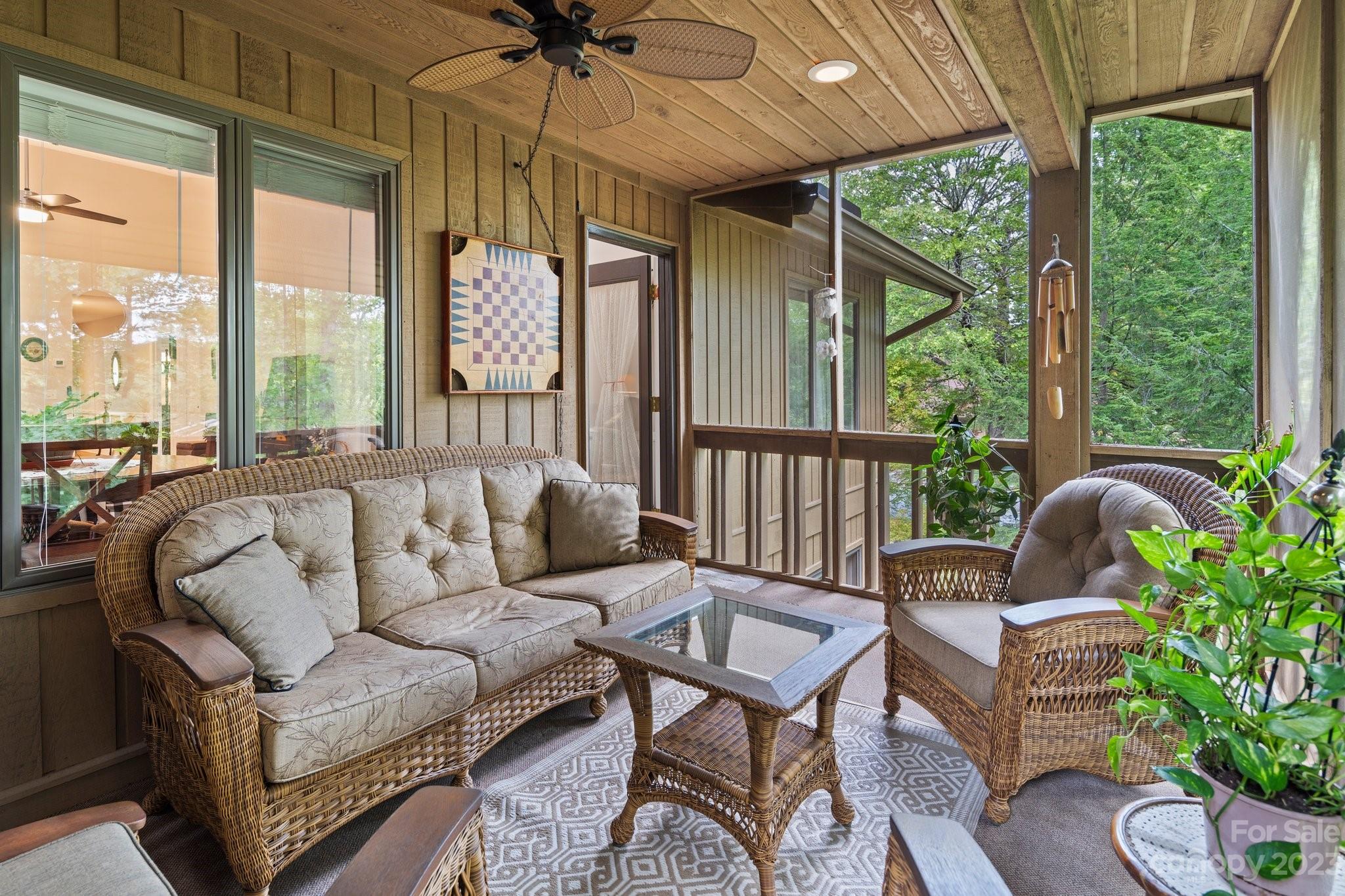 104 Live Oak Lane Unit: 104/2