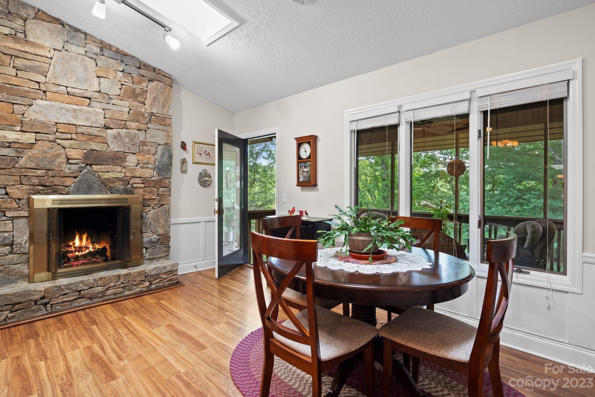 104 Live Oak Lane Unit: 104/2