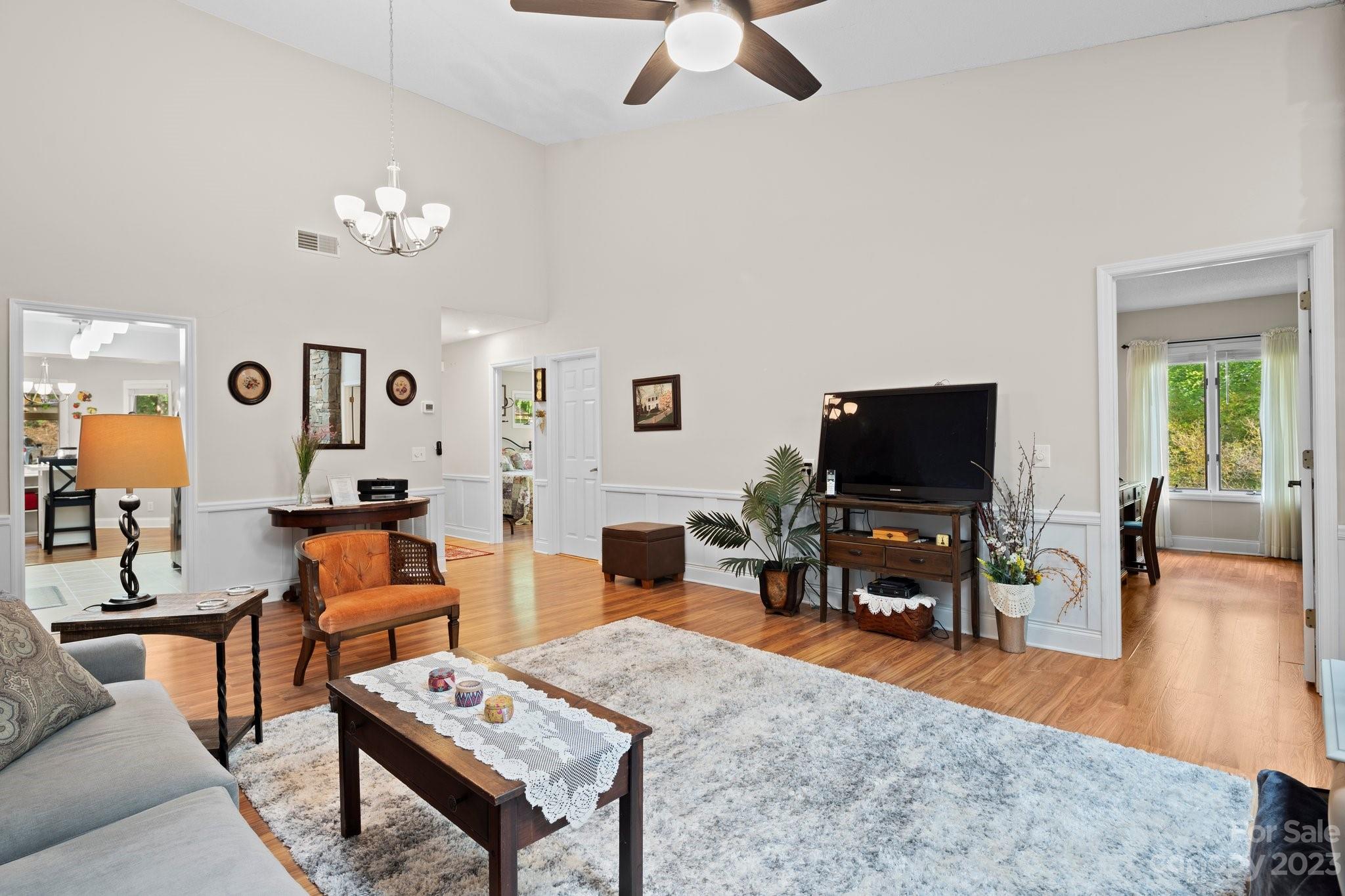 104 Live Oak Lane Unit: 104/2