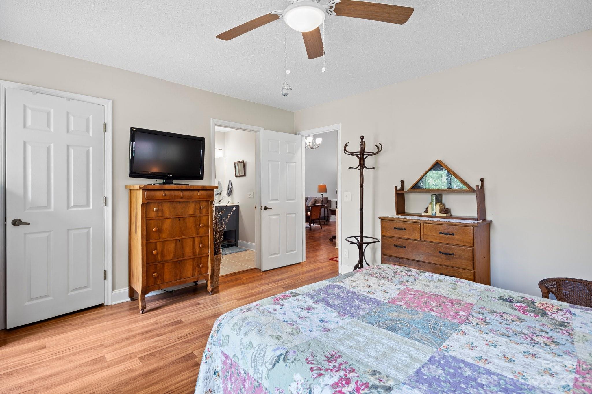 104 Live Oak Lane Unit: 104/2