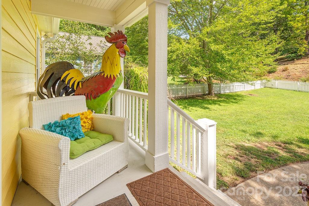 14 Pinecroft Road