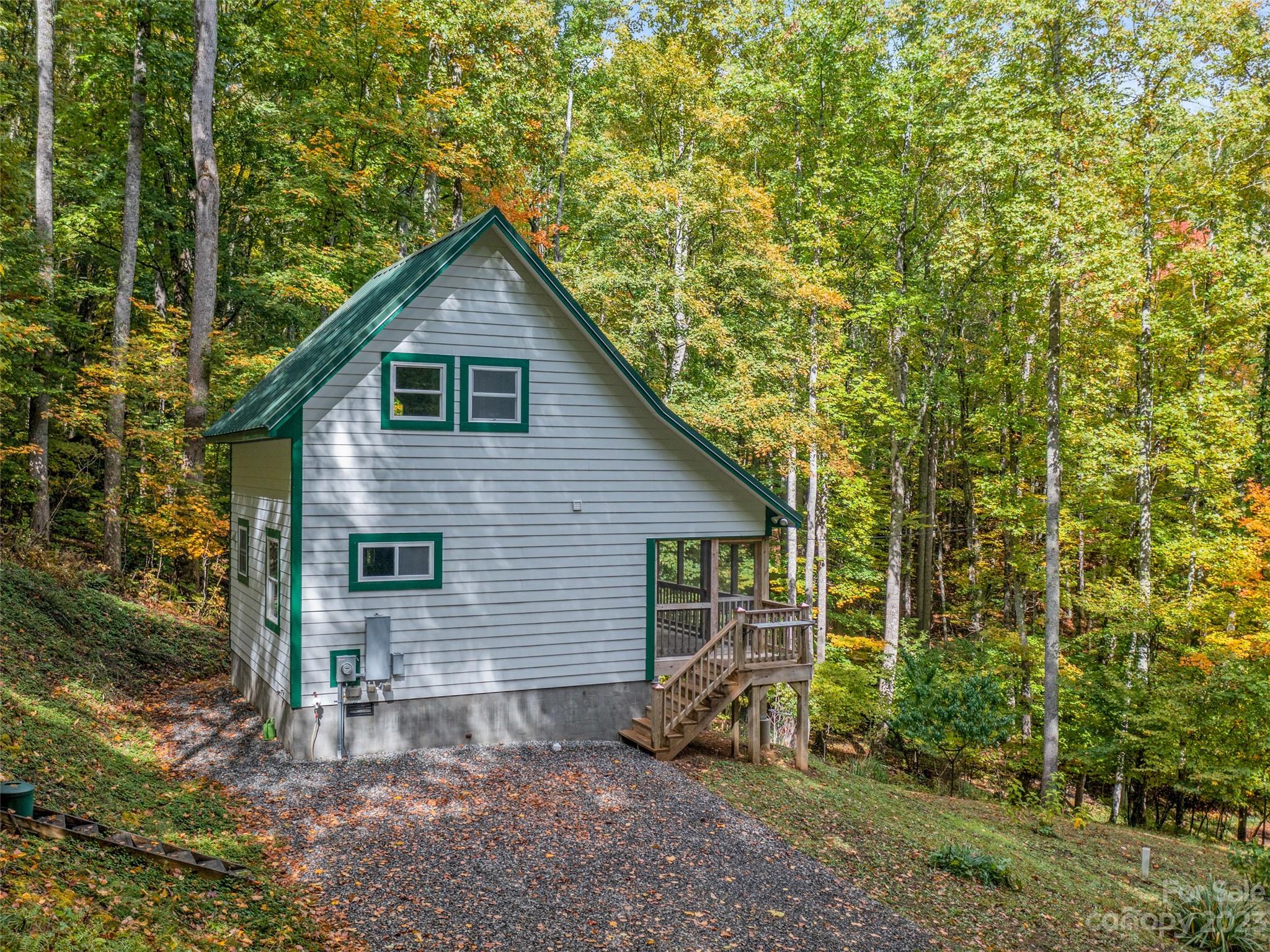 319 Narrow Way Road