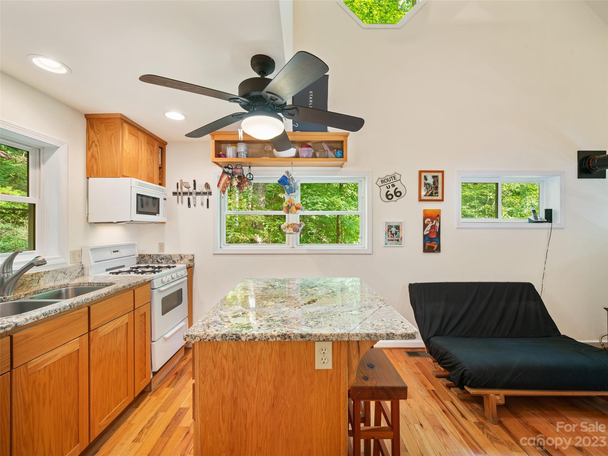 319 Narrow Way Road