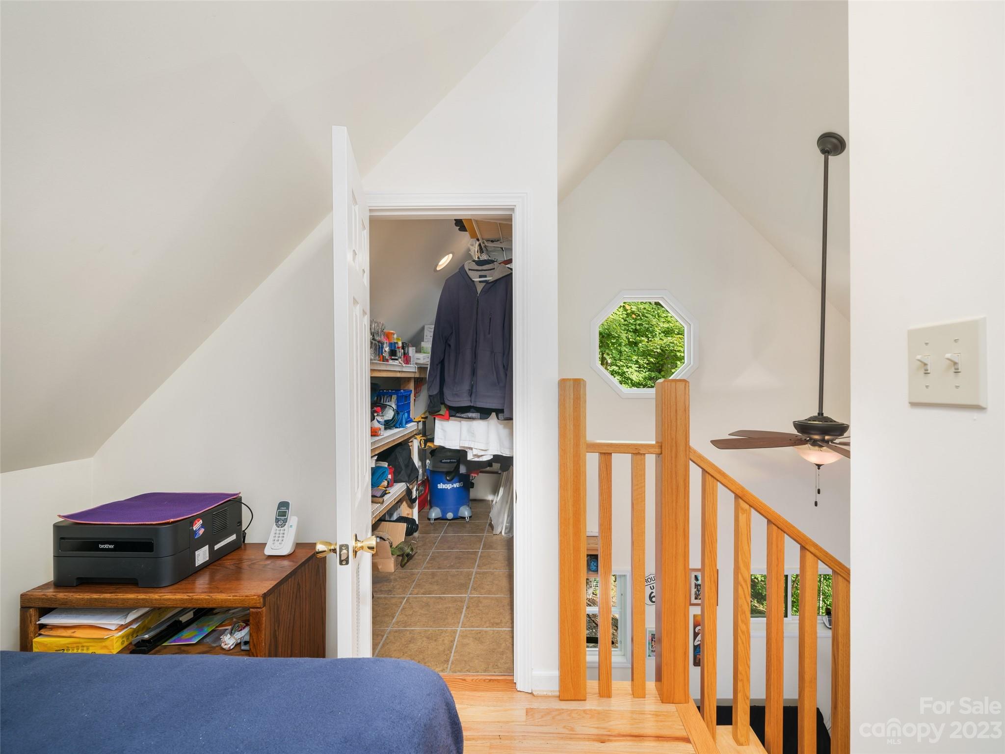 319 Narrow Way Road