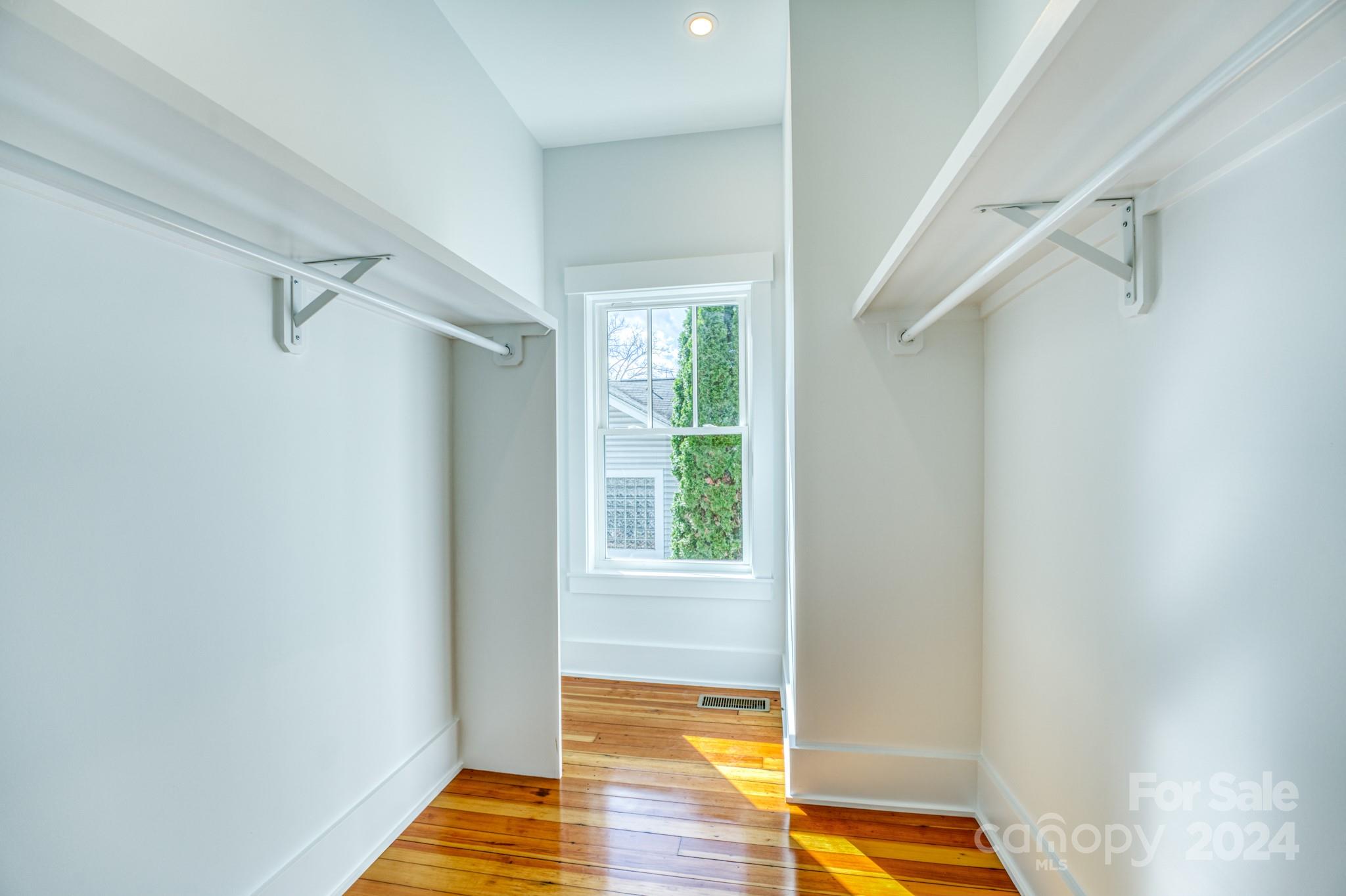 111 Forest Hill Drive