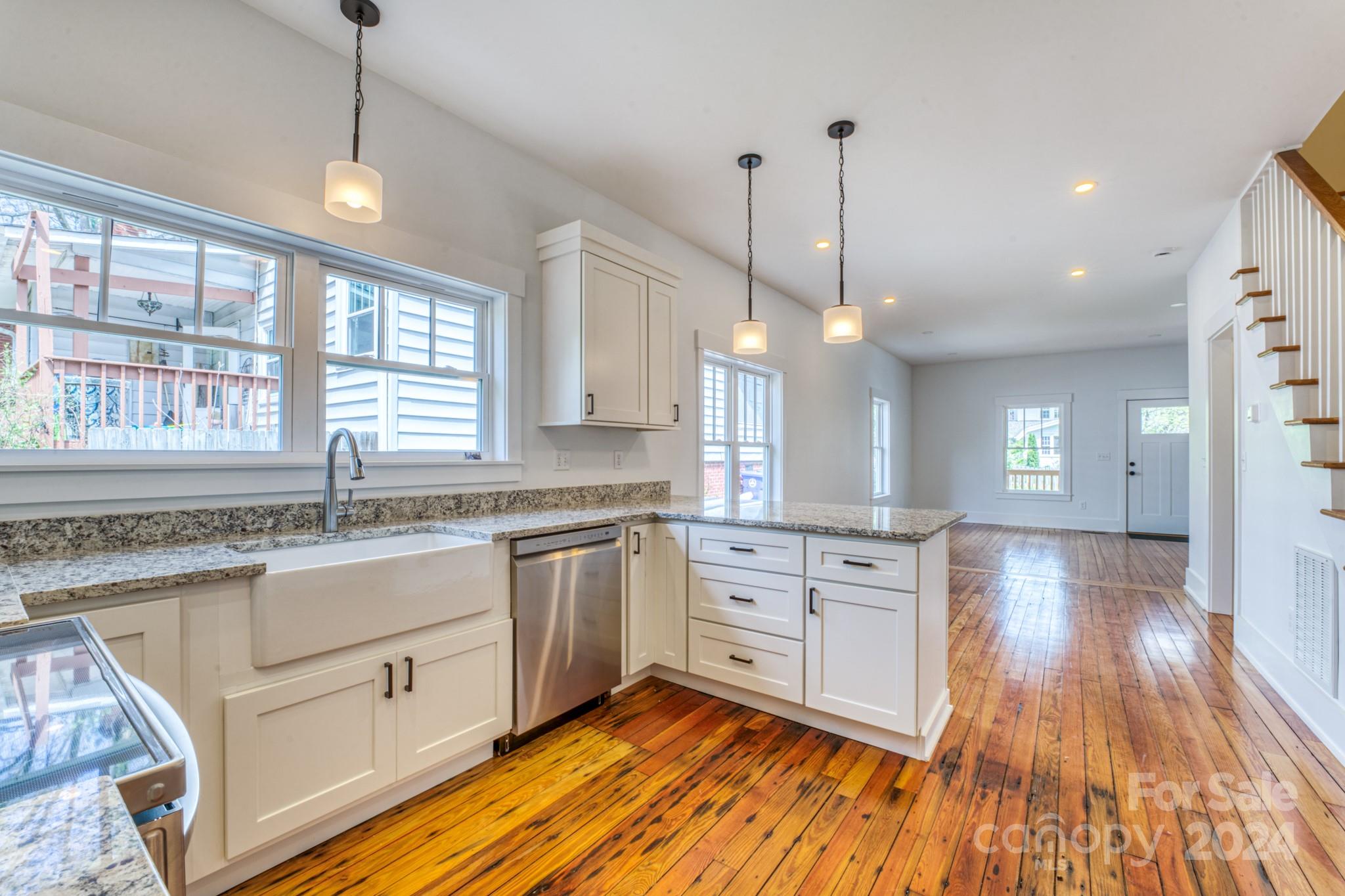 111 Forest Hill Drive