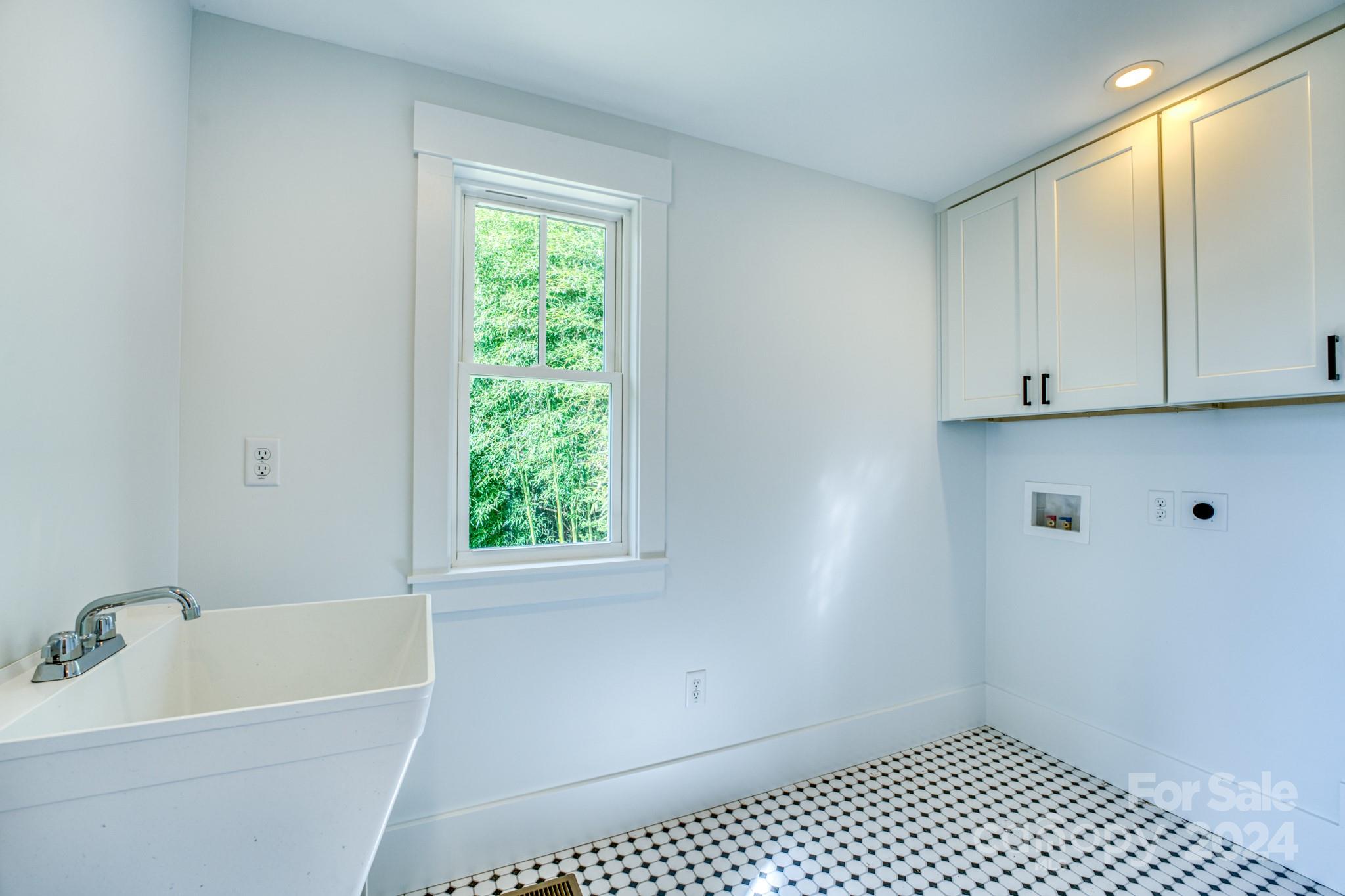 111 Forest Hill Drive