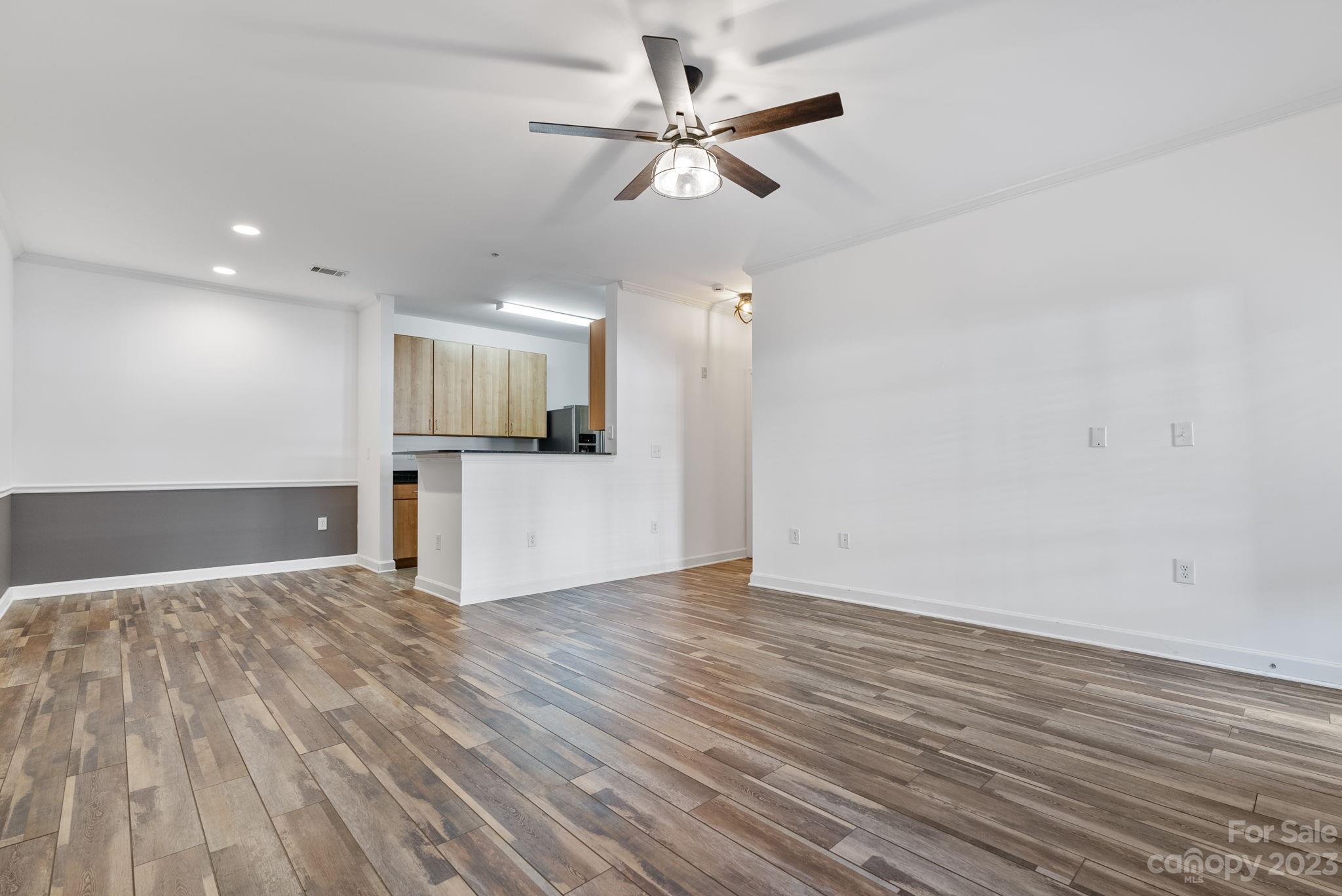 1000 Olde Eastwood Village Boulevard