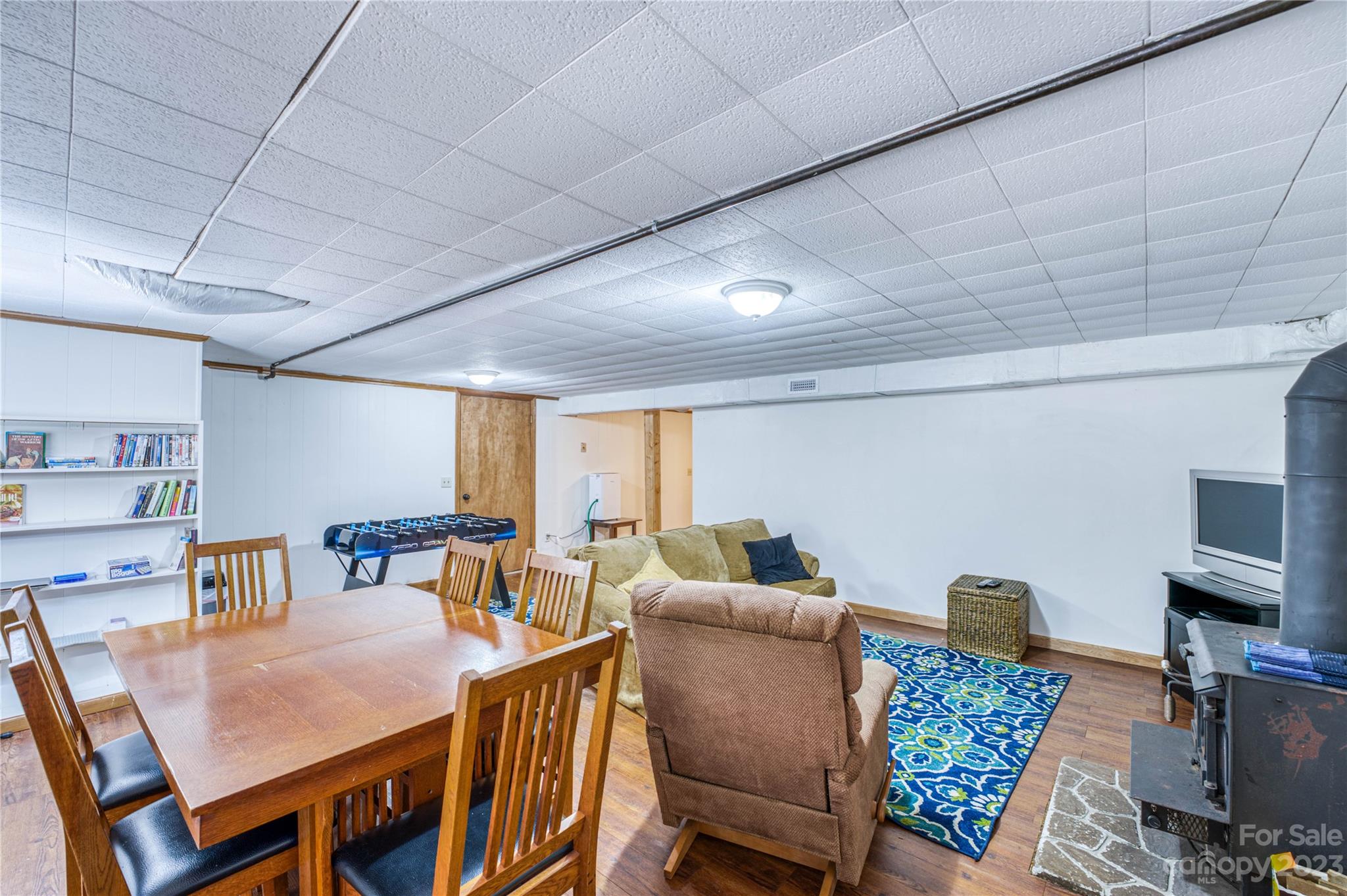 225 Stonebrook Drive