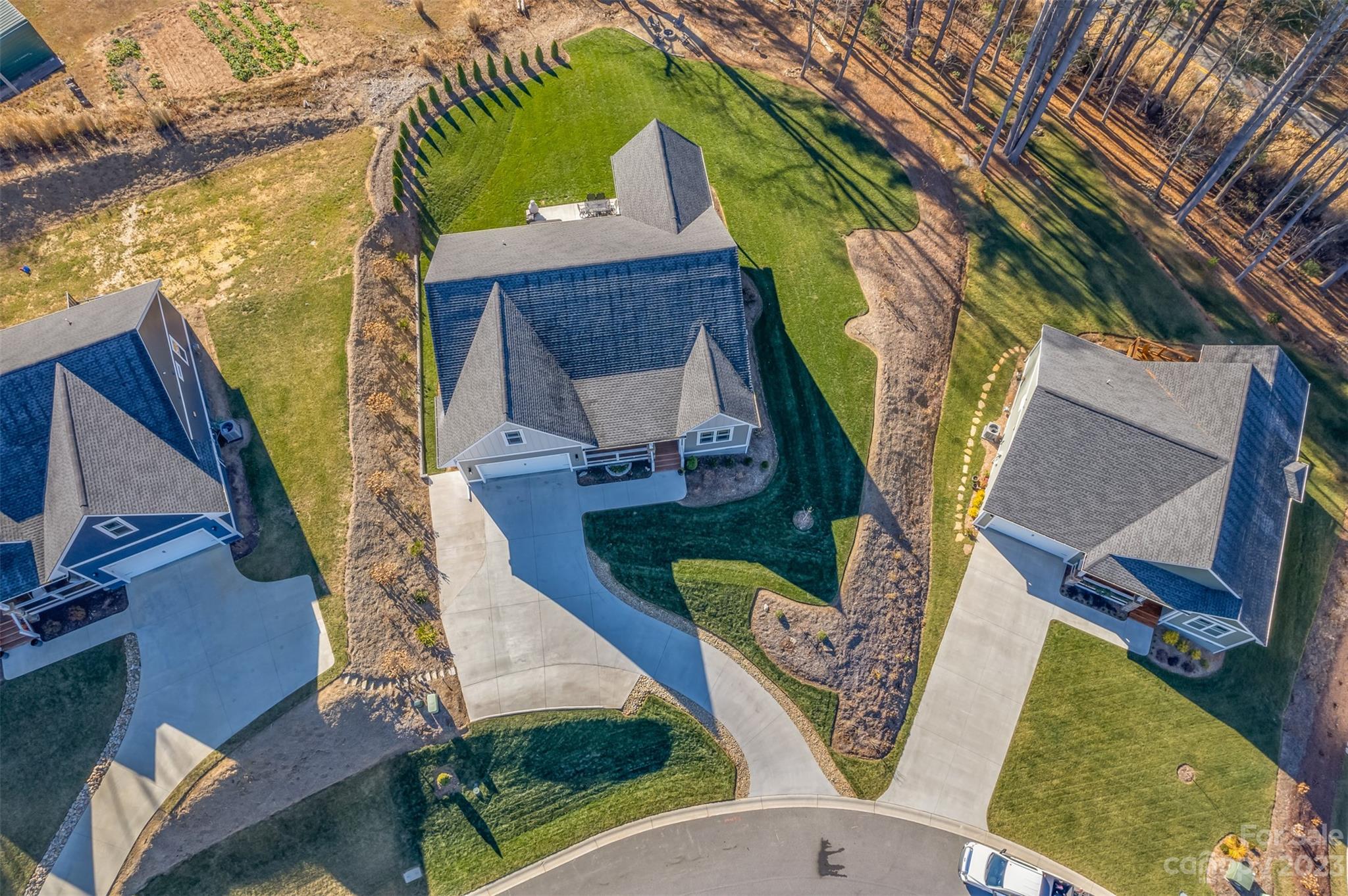 203 Hayes Ridge Lane