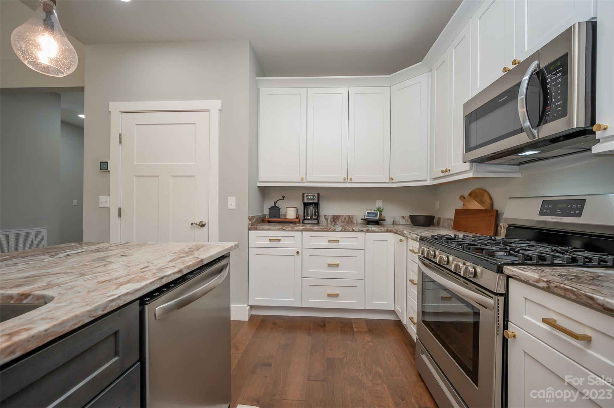 203 Hayes Ridge Lane