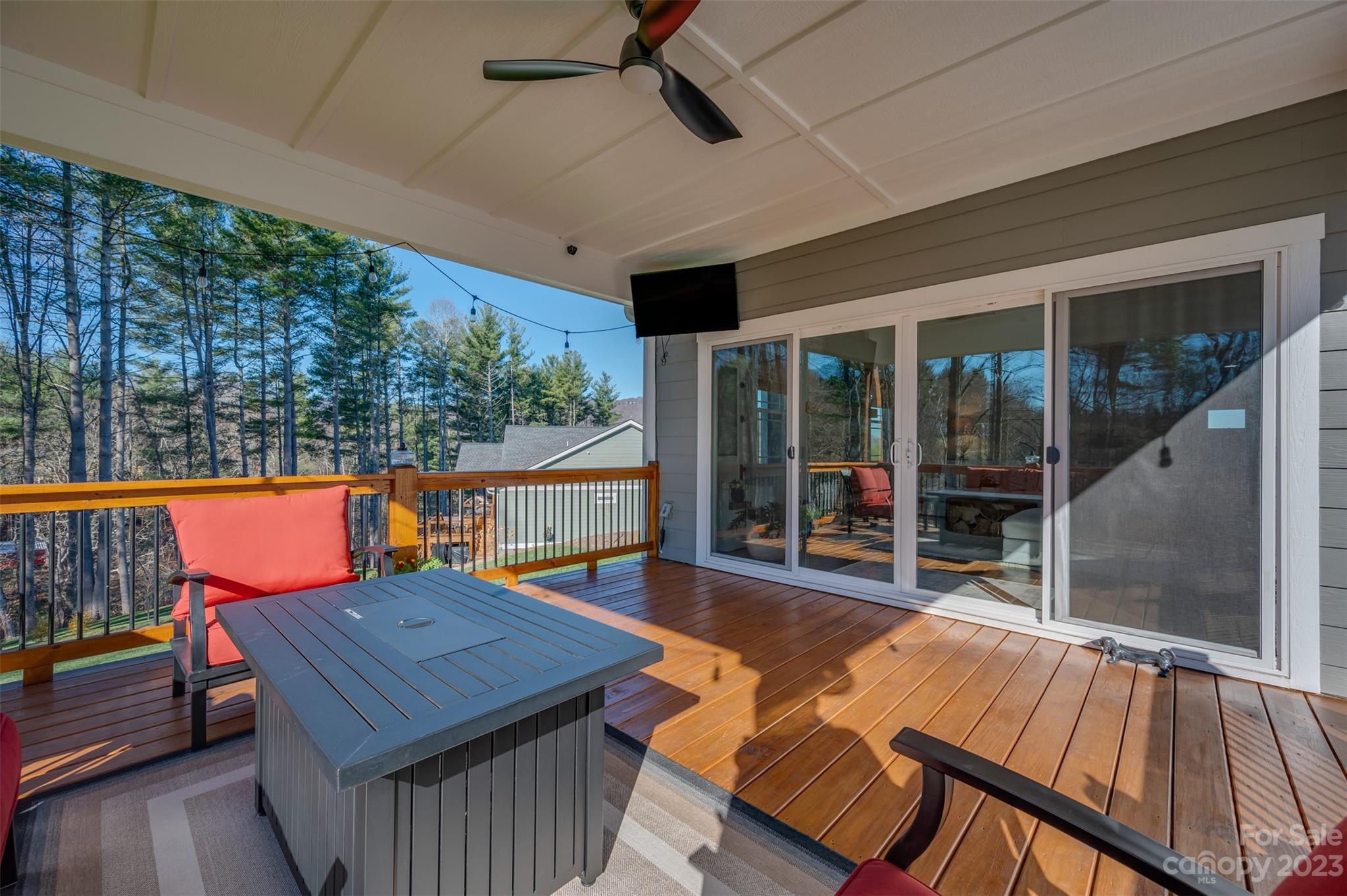 203 Hayes Ridge Lane