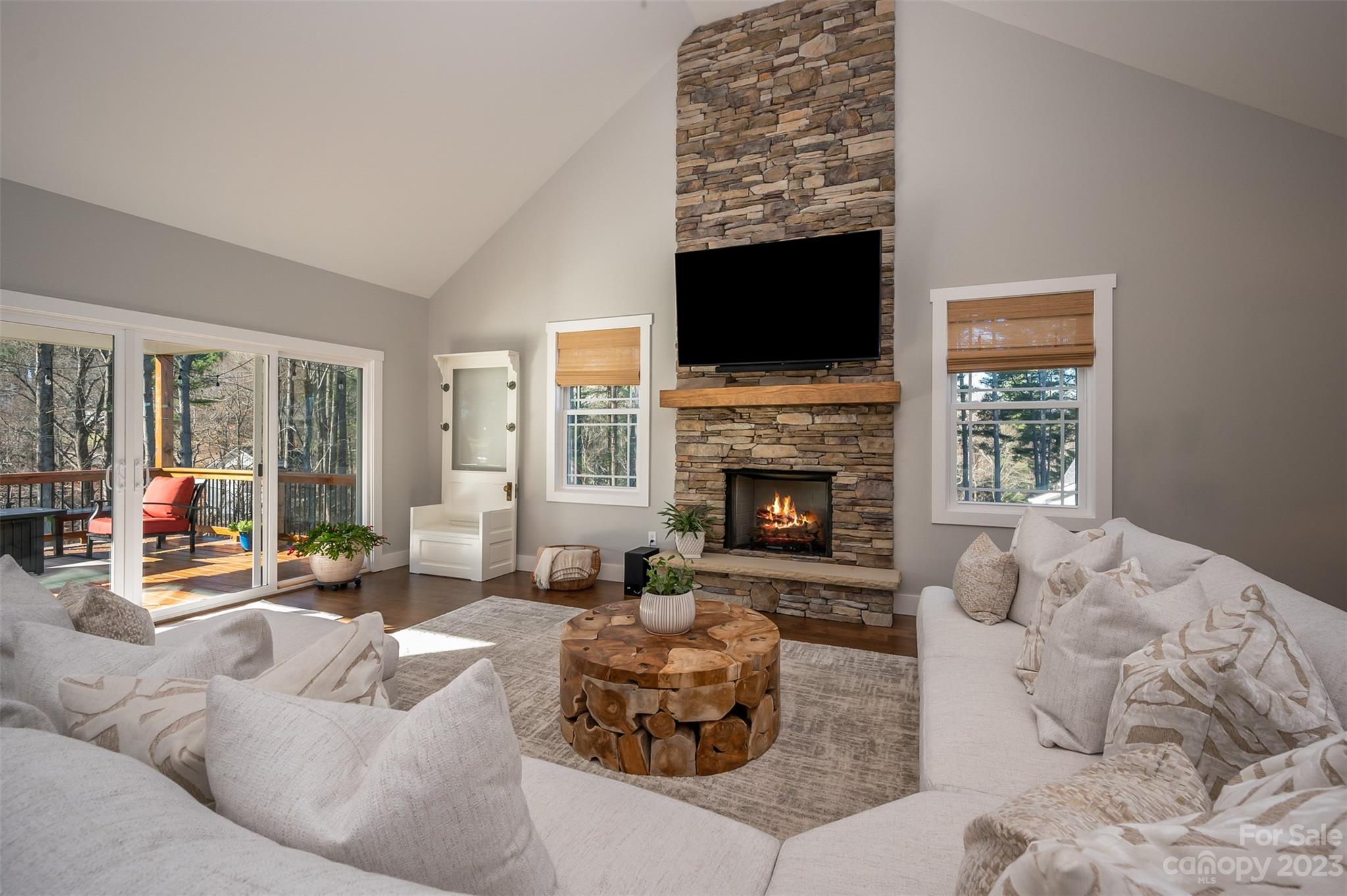 203 Hayes Ridge Lane