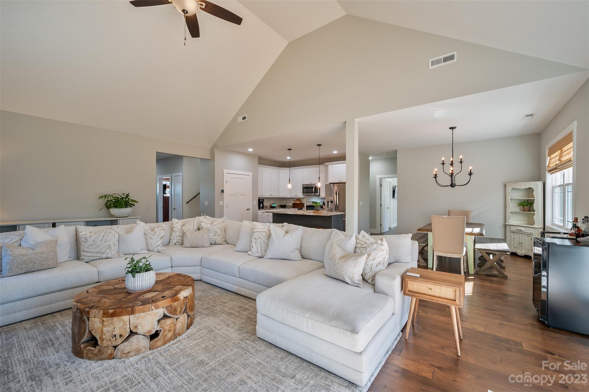203 Hayes Ridge Lane