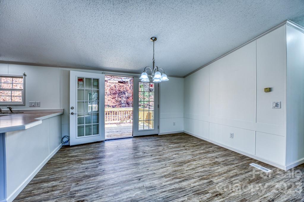 105 Kayce Lane