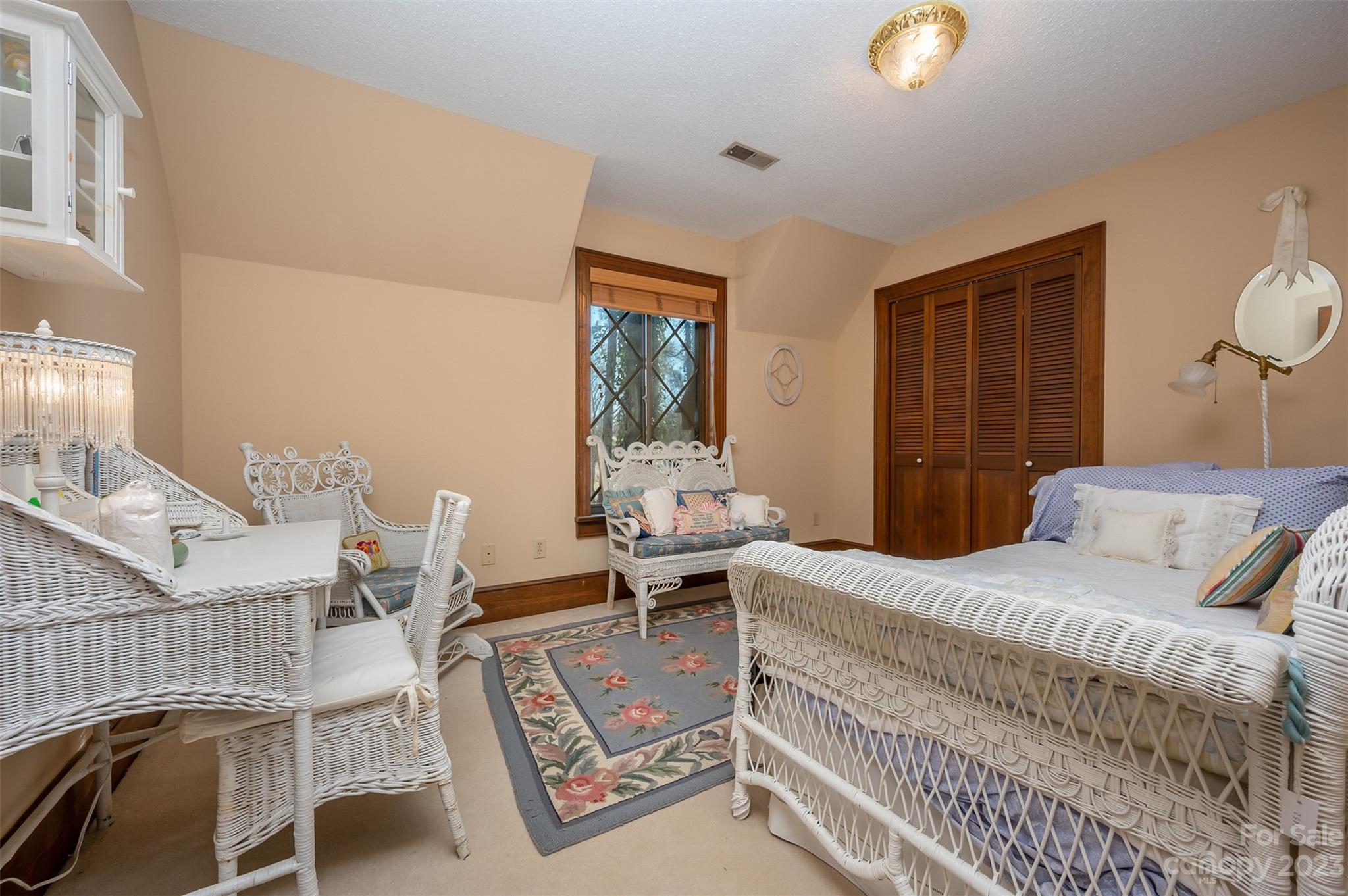 286 Burch Hutchins Road