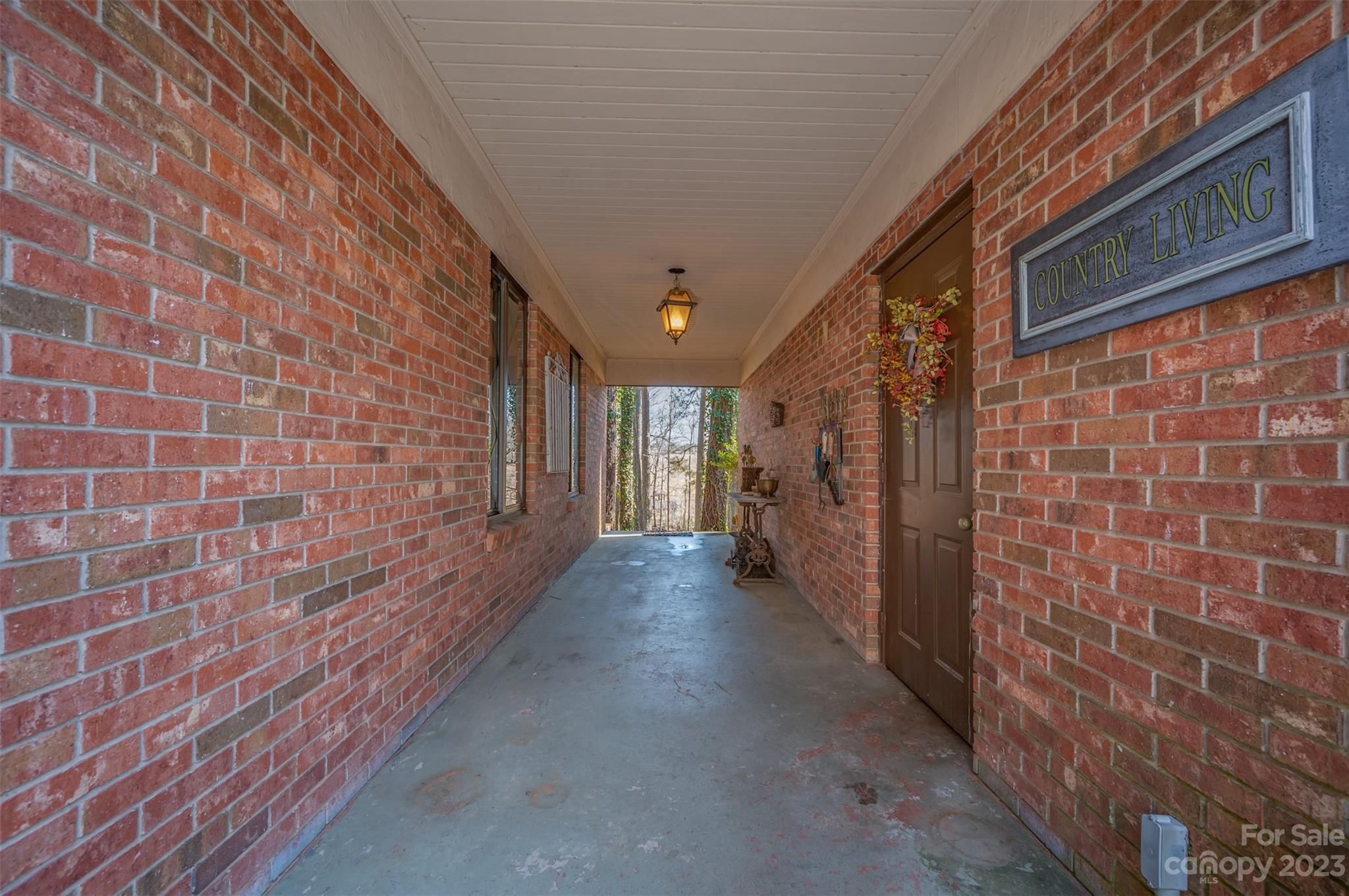 286 Burch Hutchins Road