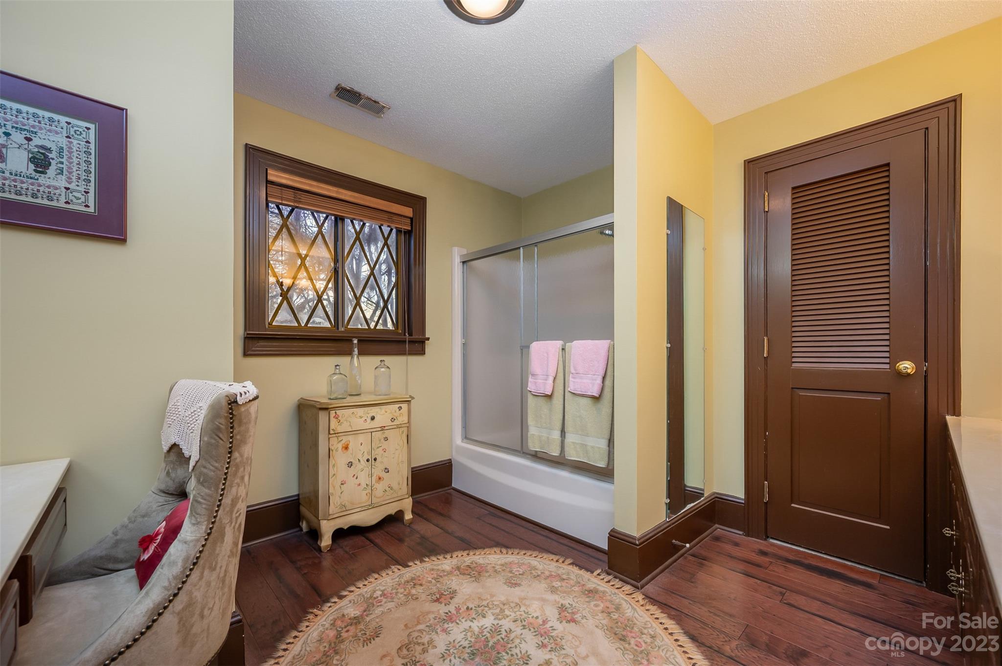 286 Burch Hutchins Road