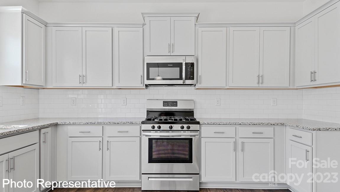 734 Fountain Park Boulevard