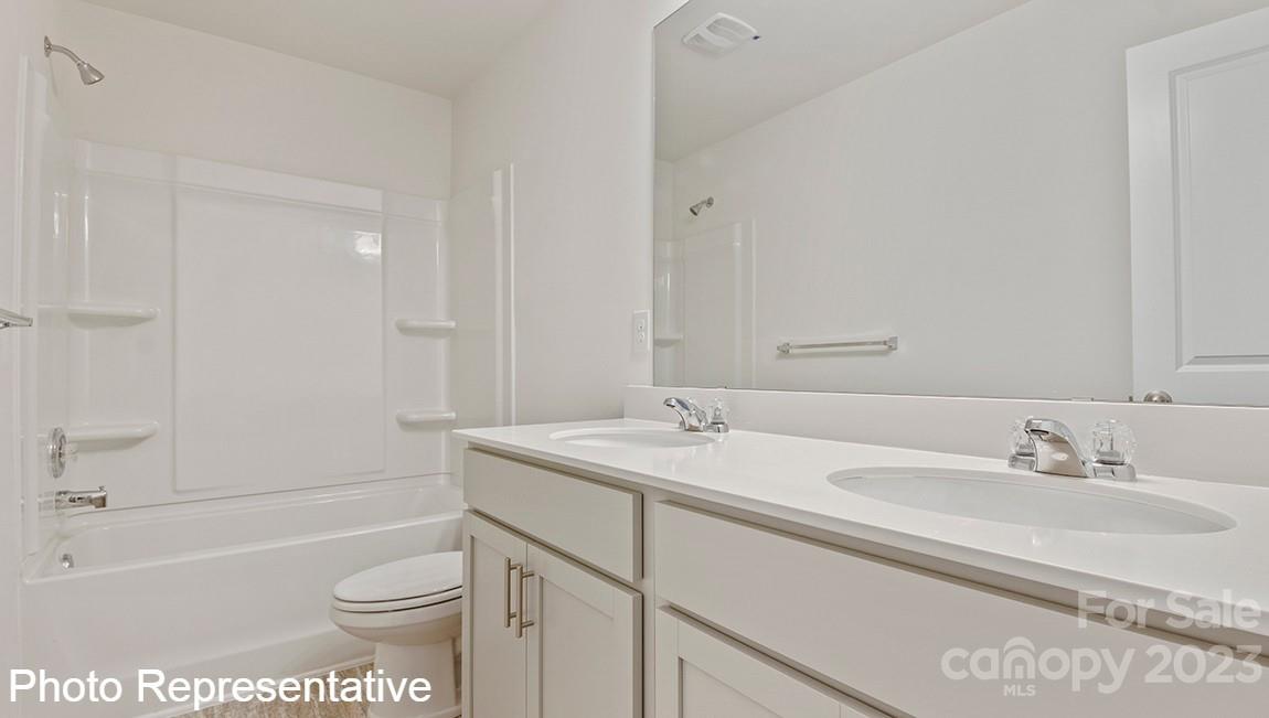 734 Fountain Park Boulevard