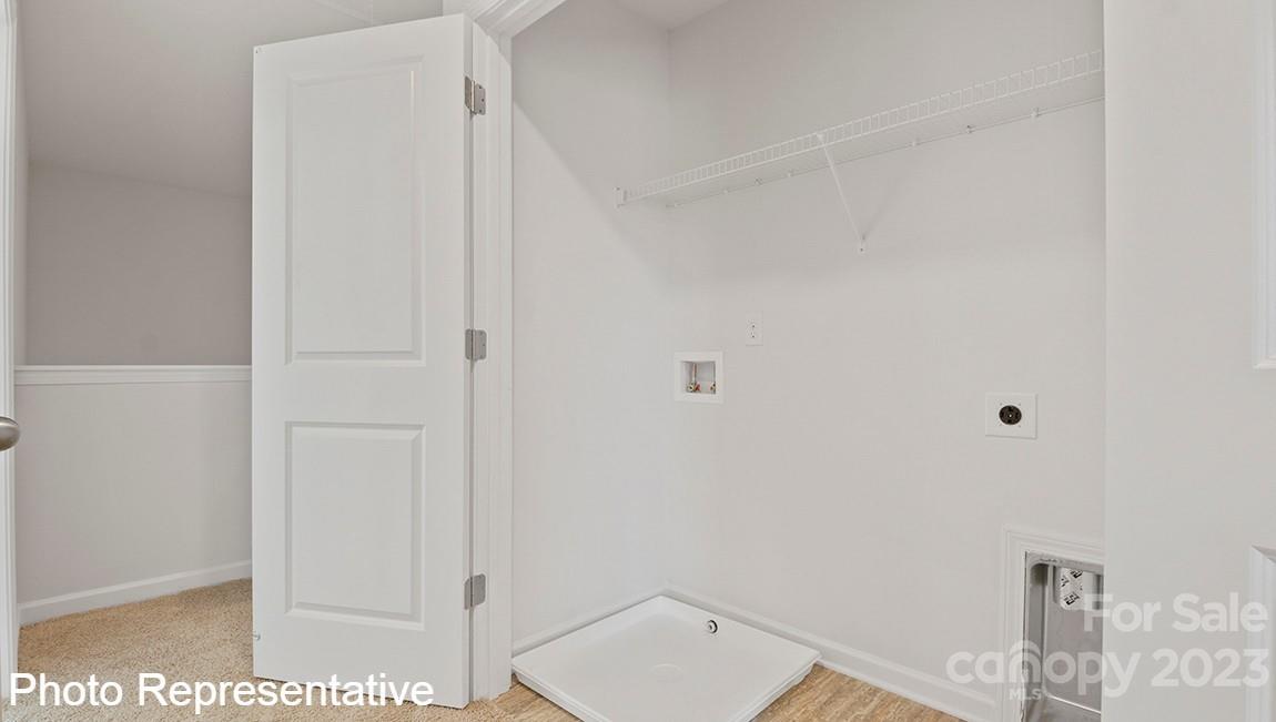 734 Fountain Park Boulevard