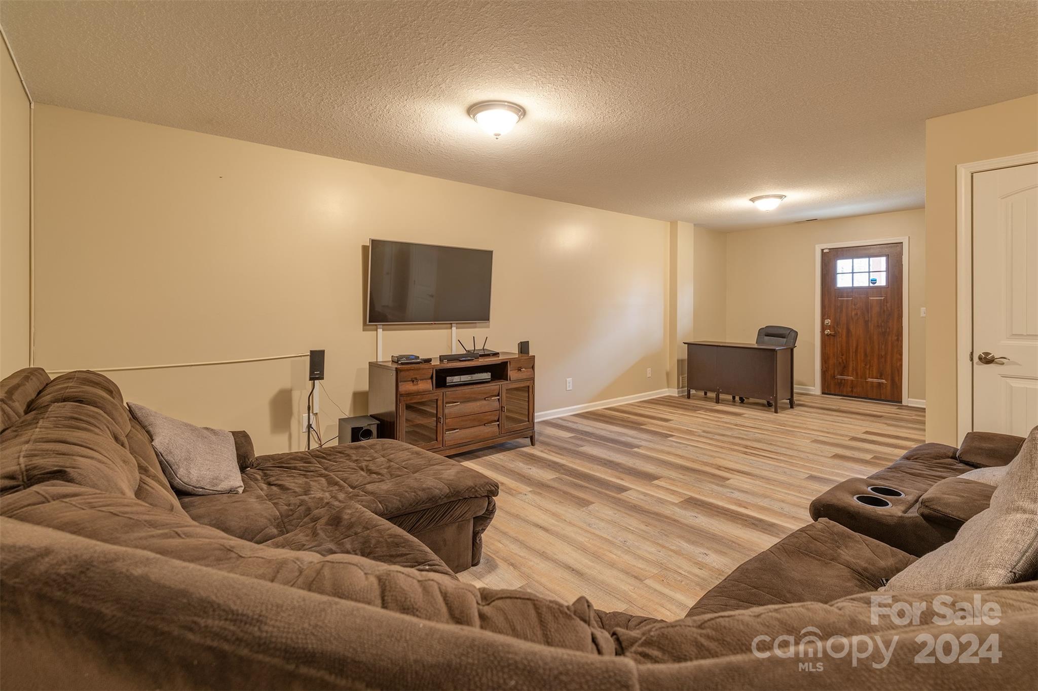 39 Double Brook Drive