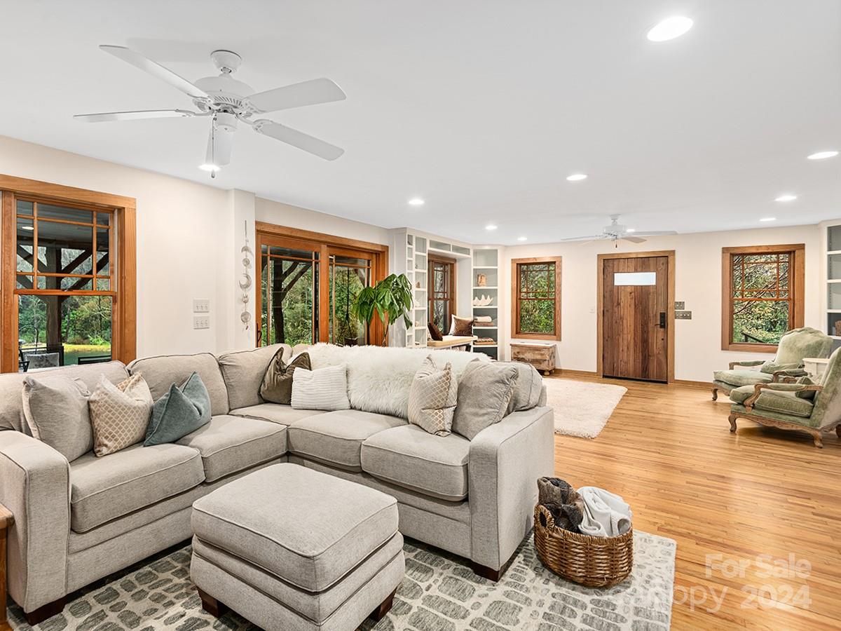 111 Fiddlehead Lane