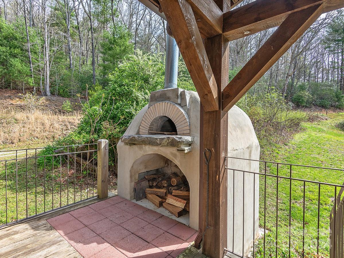 111 Fiddlehead Lane