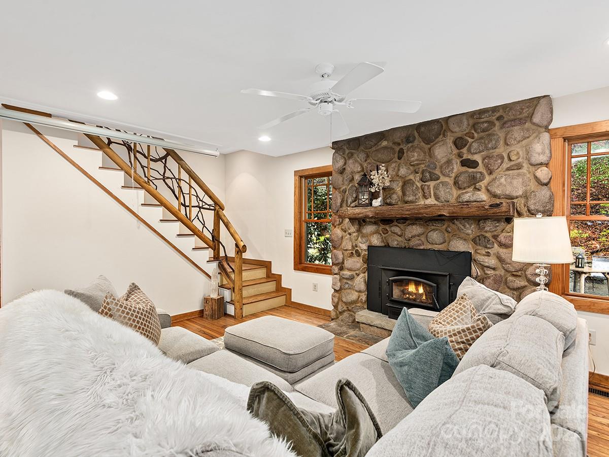 111 Fiddlehead Lane