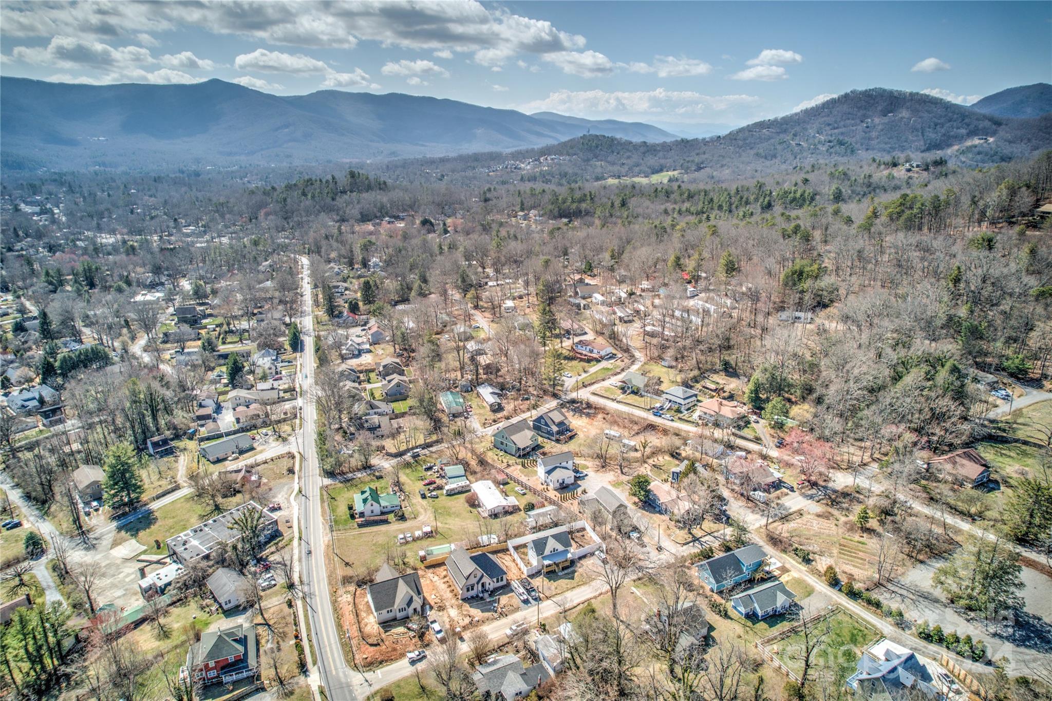 7 Mountain View Avenue