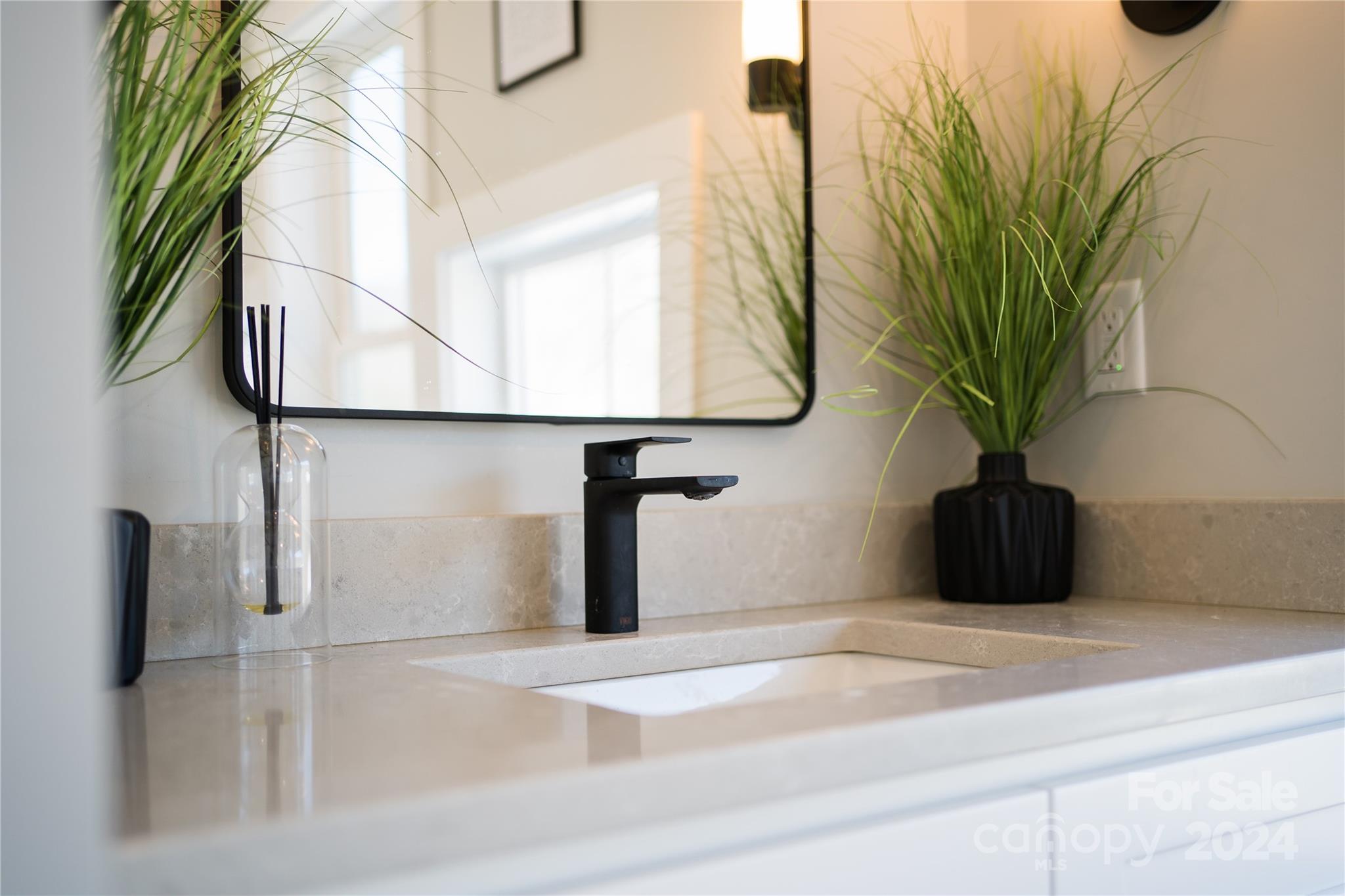 7 Mountain View Avenue