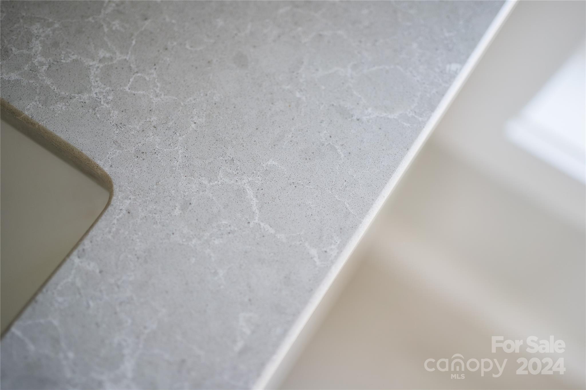 7 Mountain View Avenue