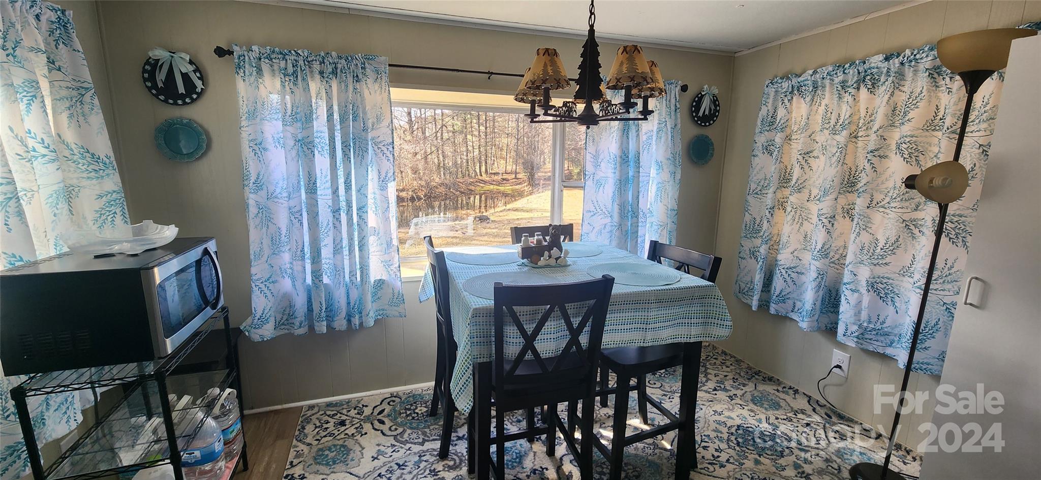 2592 Tanasee Gap Road