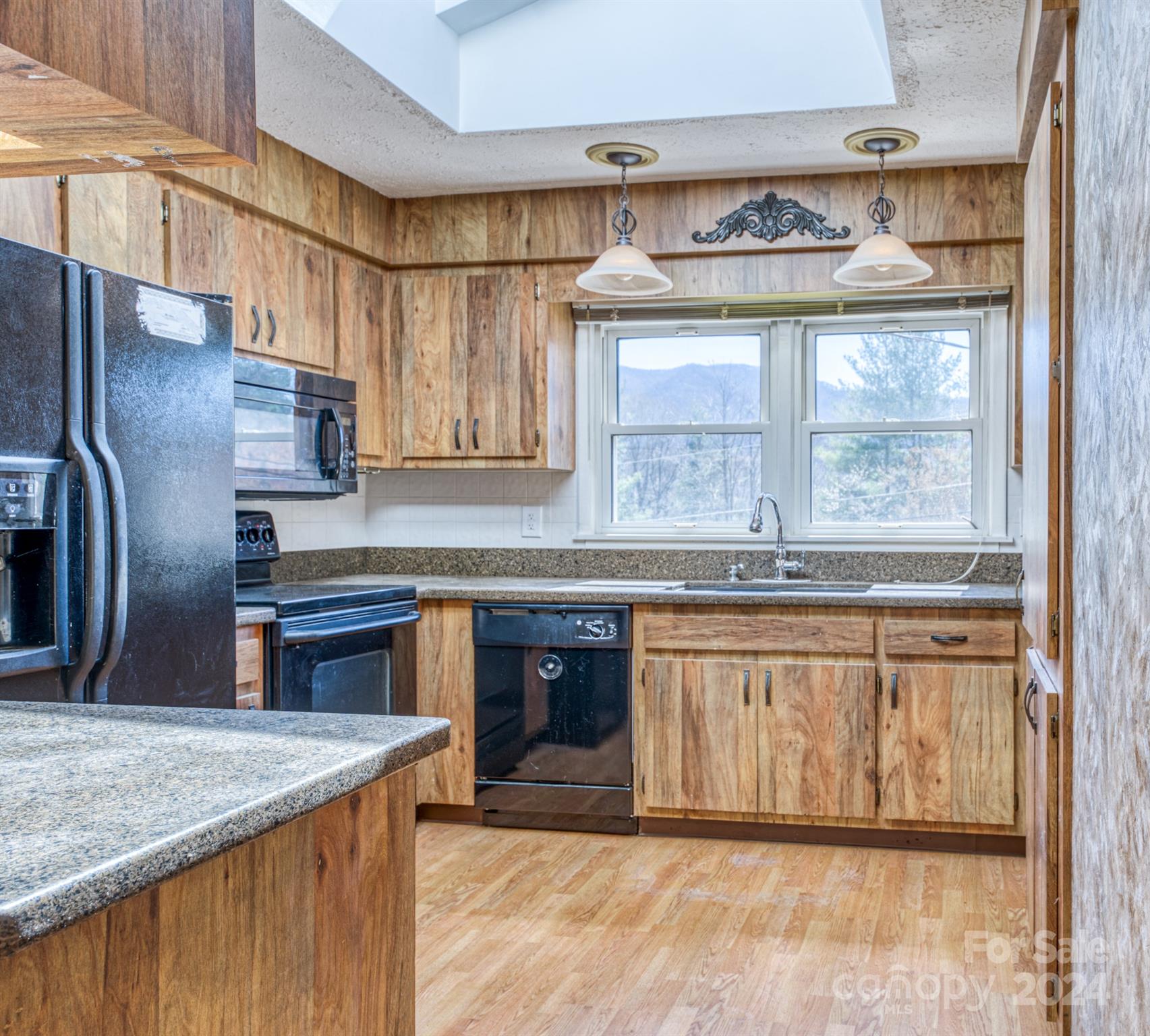 241 Mountain Crest Road