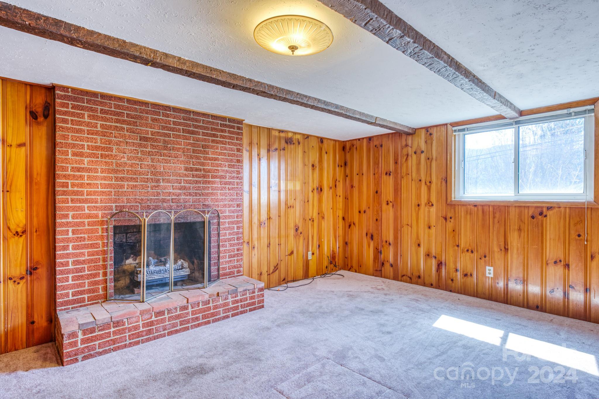 241 Mountain Crest Road