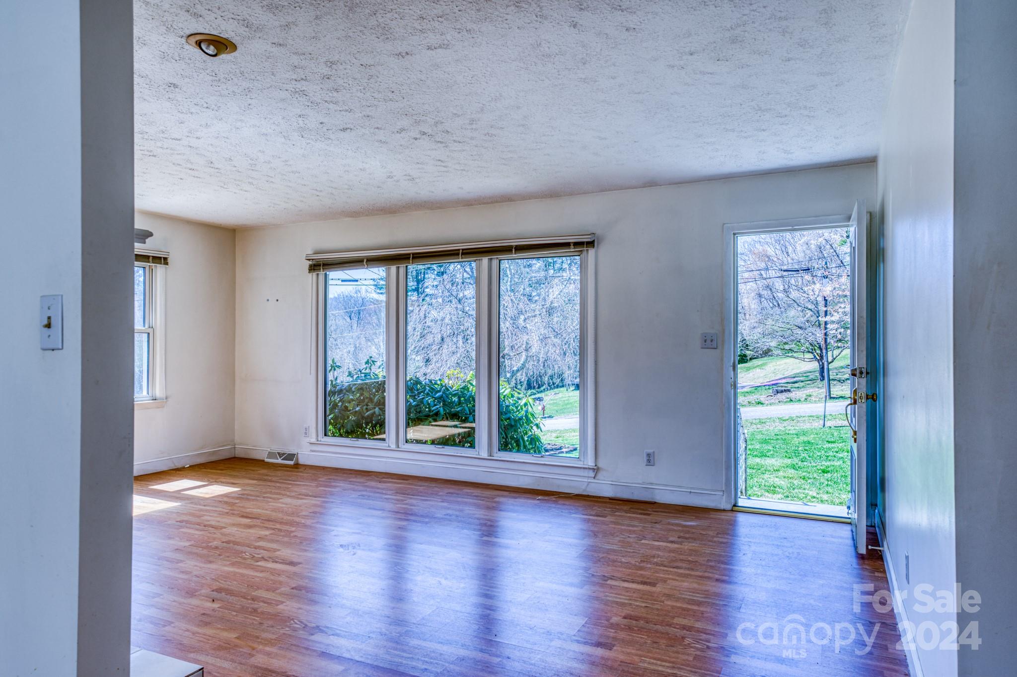 241 Mountain Crest Road