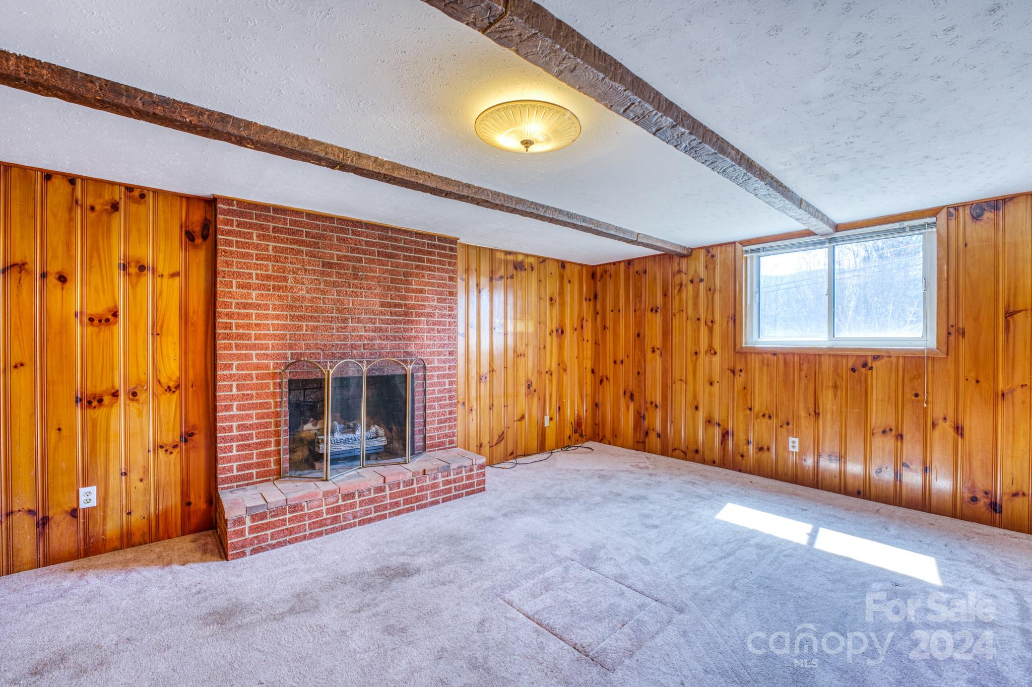 241 Mountain Crest Road