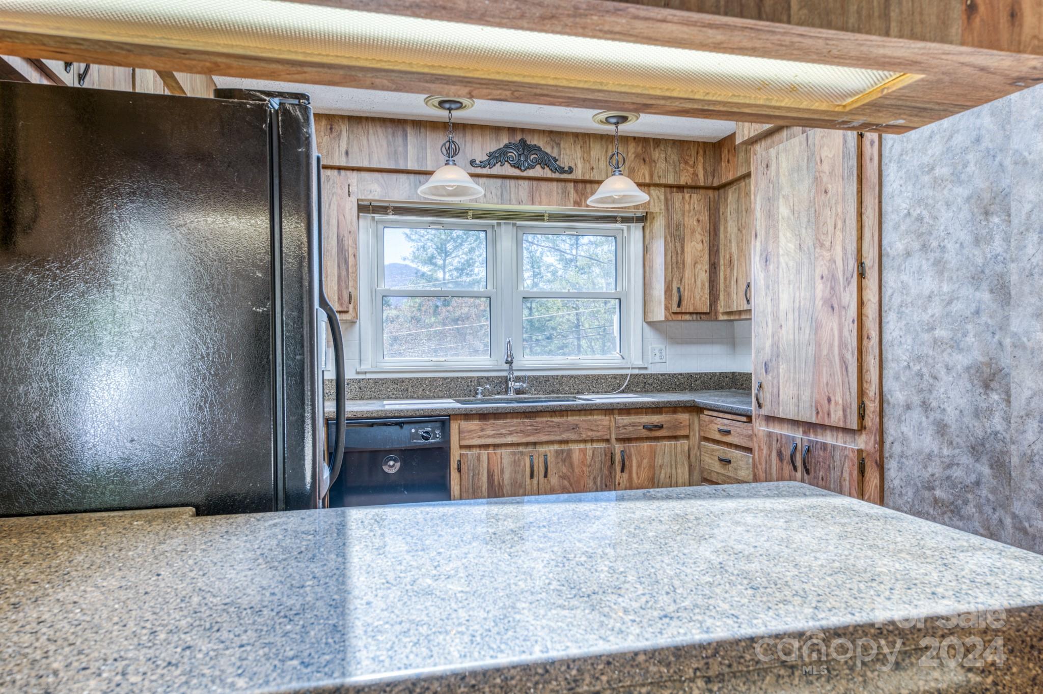 241 Mountain Crest Road