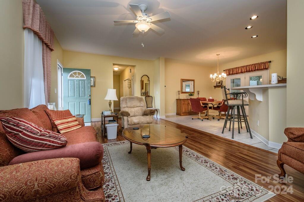 418 Sassafras Drive