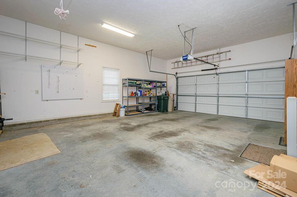 418 Sassafras Drive